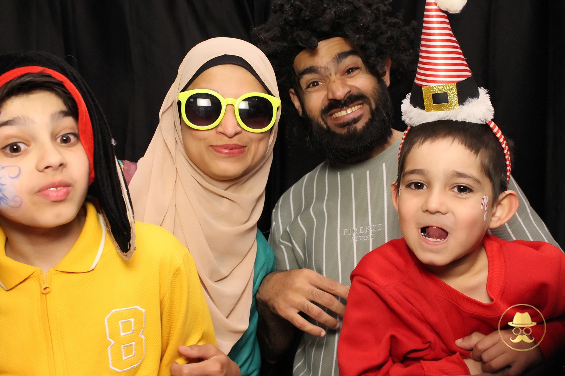 Special Children's Christmas Party | View more photos from the event at chchgallery.classicphotobooths.co.nz/u/chchcpbgallery/Special-Childrens-Christmas-Party-3