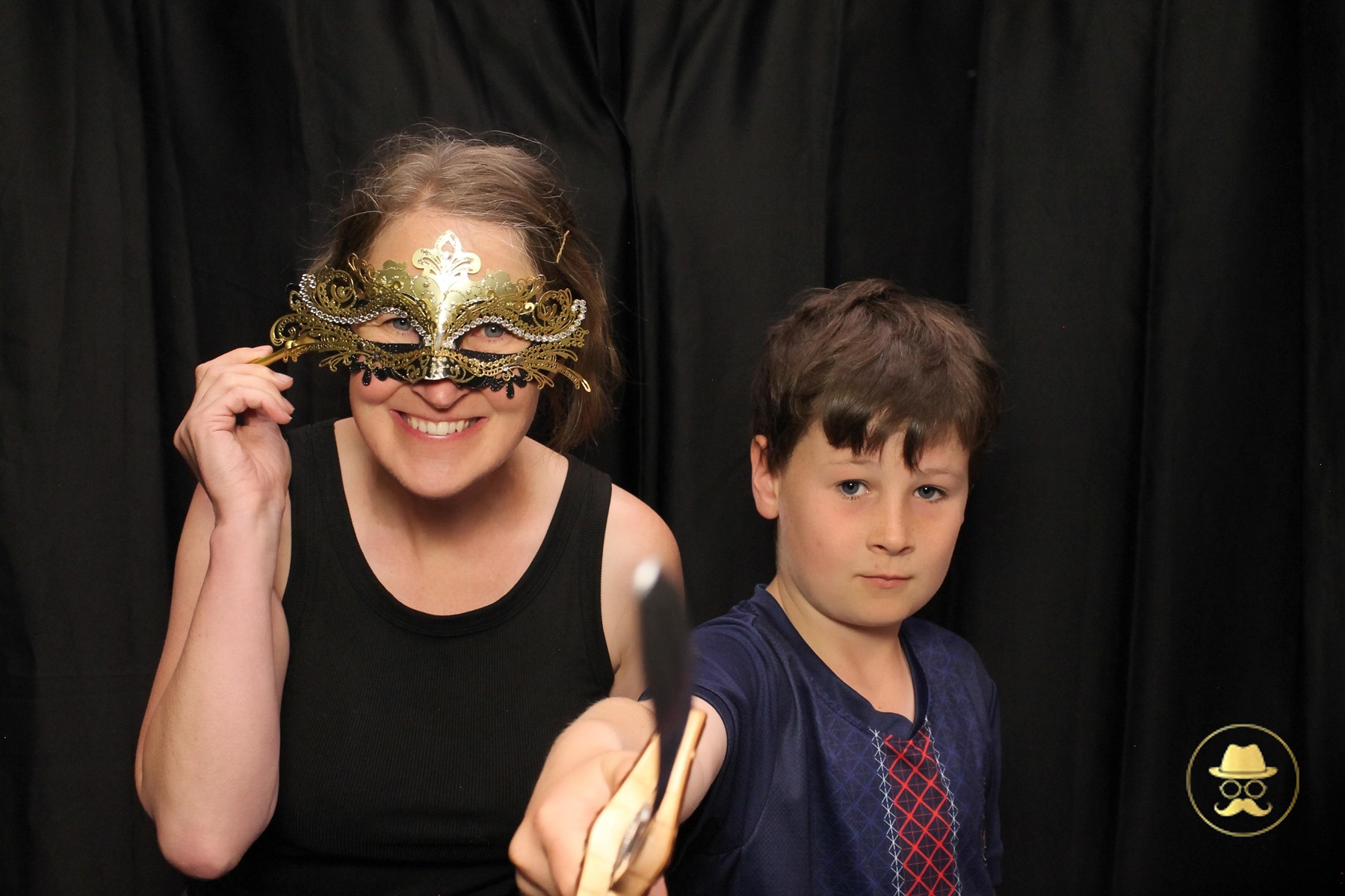 Special Children's Christmas Party | View more photos from the event at chchgallery.classicphotobooths.co.nz/u/chchcpbgallery/Special-Childrens-Christmas-Party-3