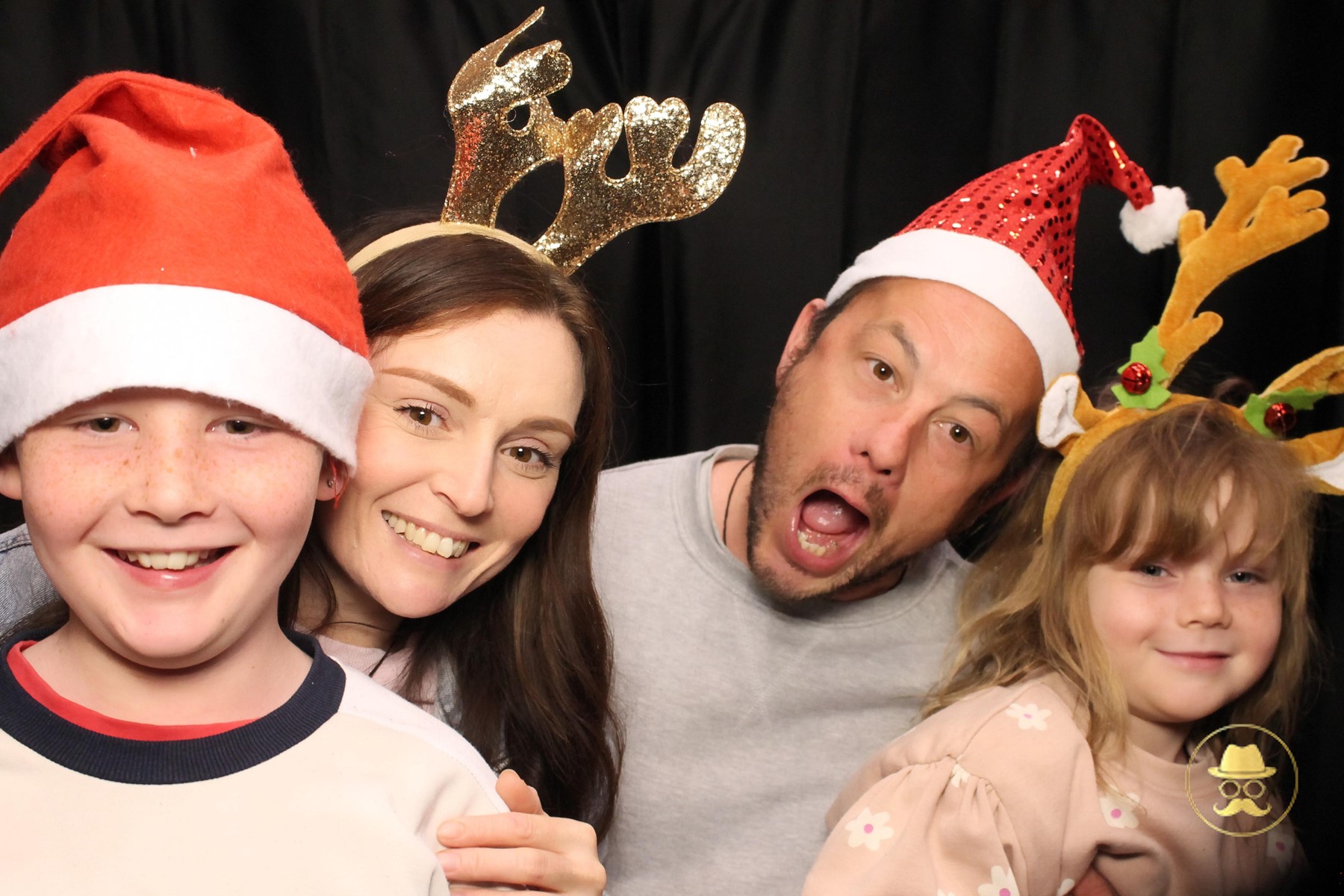 Special Children's Christmas Party | View more photos from the event at chchgallery.classicphotobooths.co.nz/u/chchcpbgallery/Special-Childrens-Christmas-Party-3