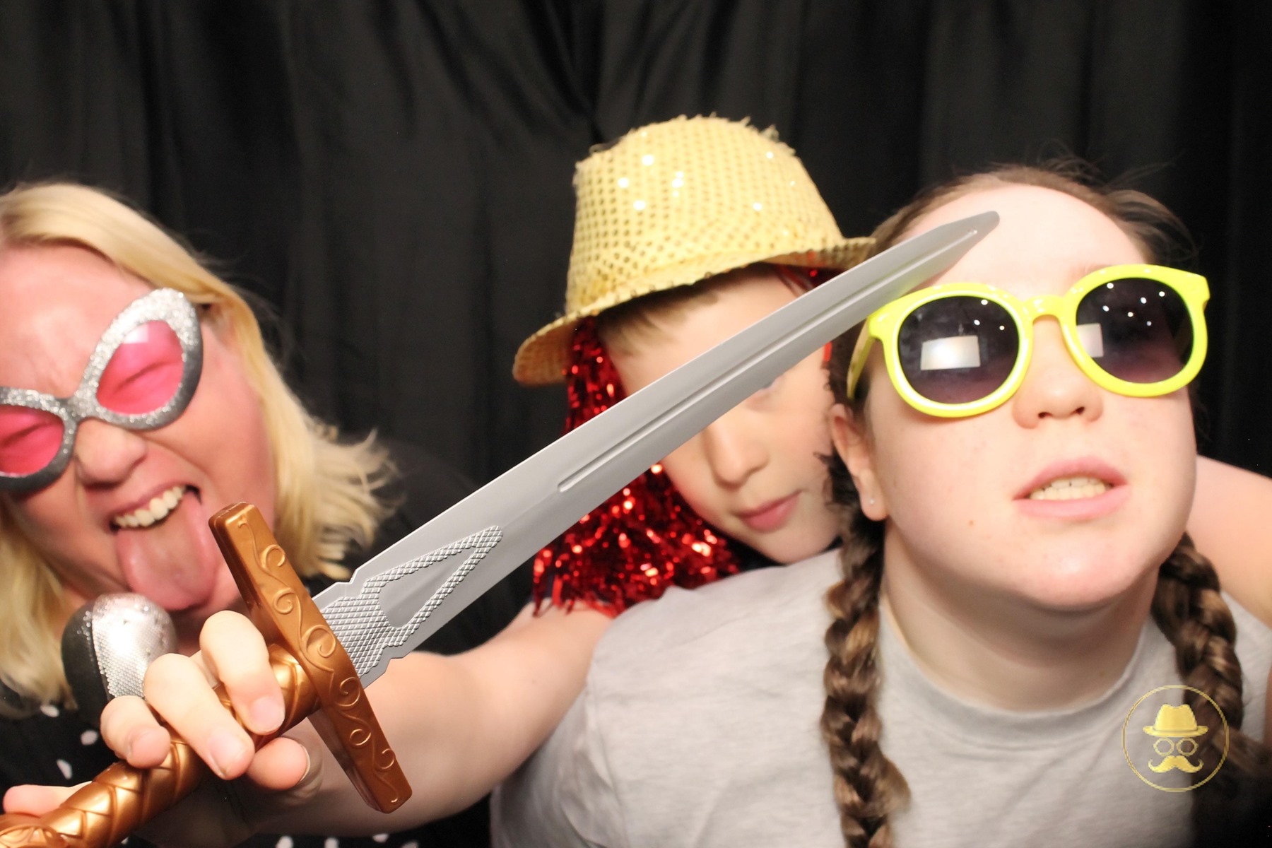 Special Children's Christmas Party | View more photos from the event at chchgallery.classicphotobooths.co.nz/u/chchcpbgallery/Special-Childrens-Christmas-Party-3