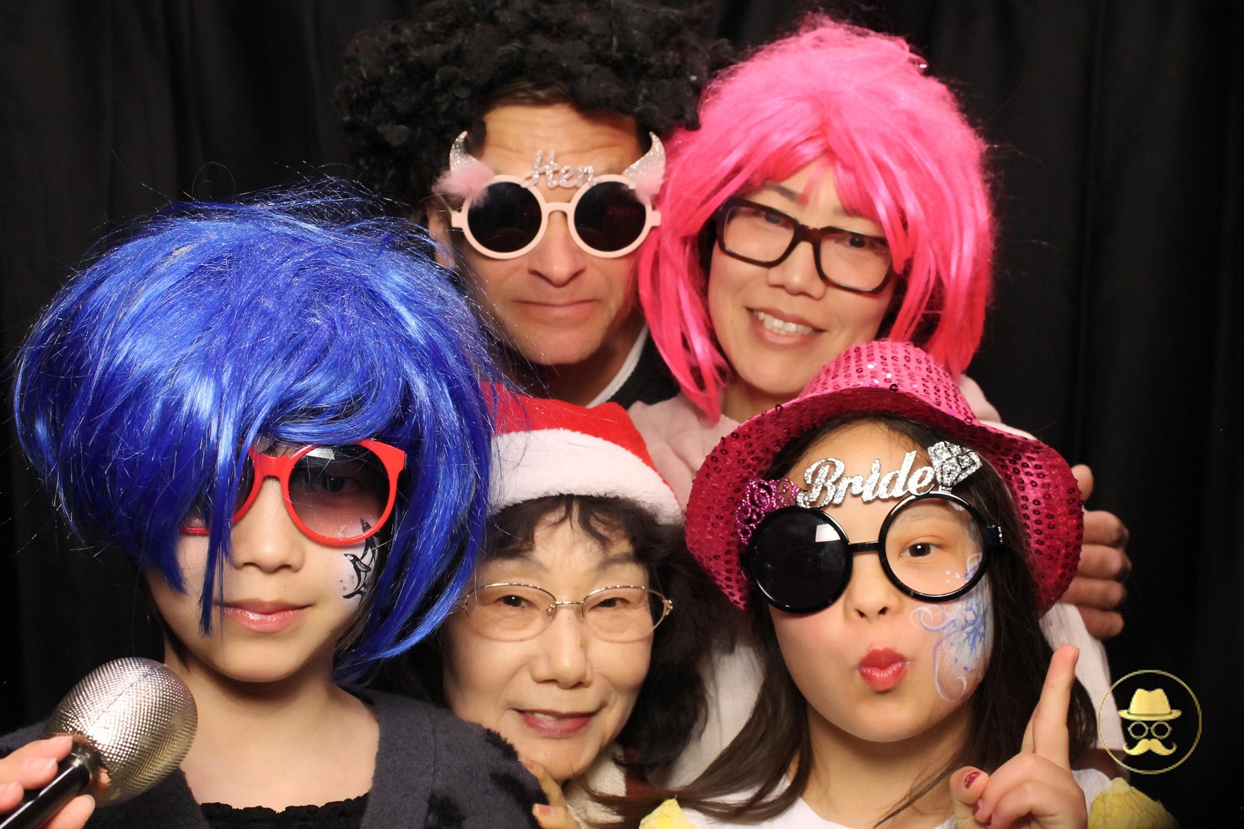 Special Children's Christmas Party | View more photos from the event at chchgallery.classicphotobooths.co.nz/u/chchcpbgallery/Special-Childrens-Christmas-Party-3