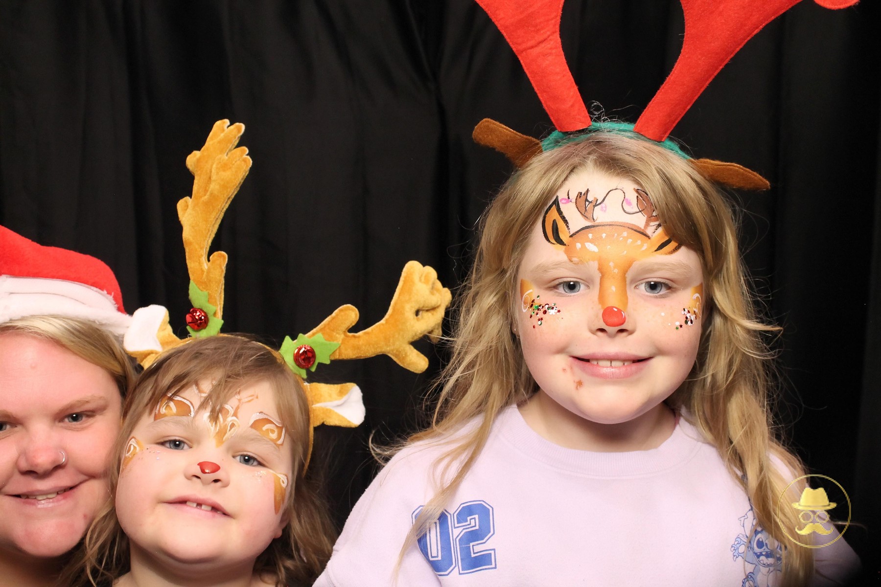 Special Children's Christmas Party | View more photos from the event at chchgallery.classicphotobooths.co.nz/u/chchcpbgallery/Special-Childrens-Christmas-Party-3