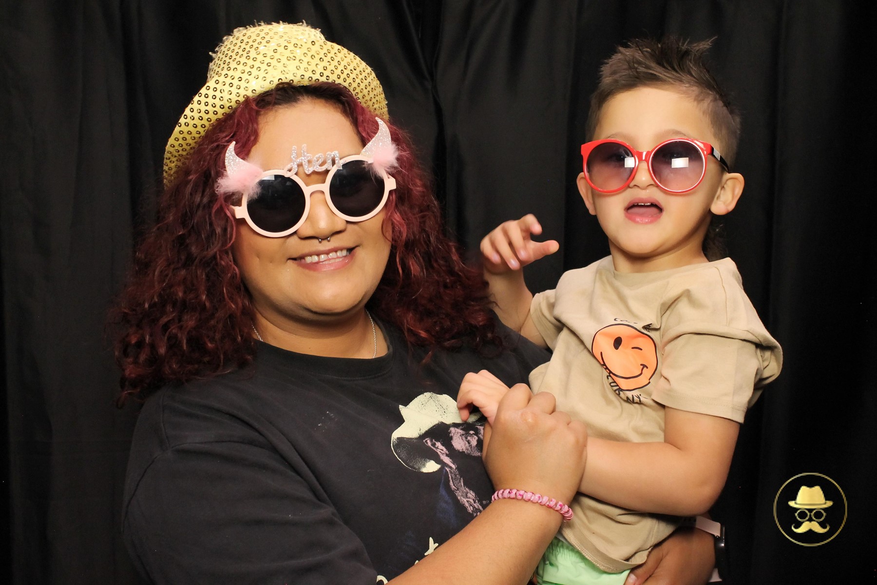 Special Children's Christmas Party | View more photos from the event at chchgallery.classicphotobooths.co.nz/u/chchcpbgallery/Special-Childrens-Christmas-Party-3