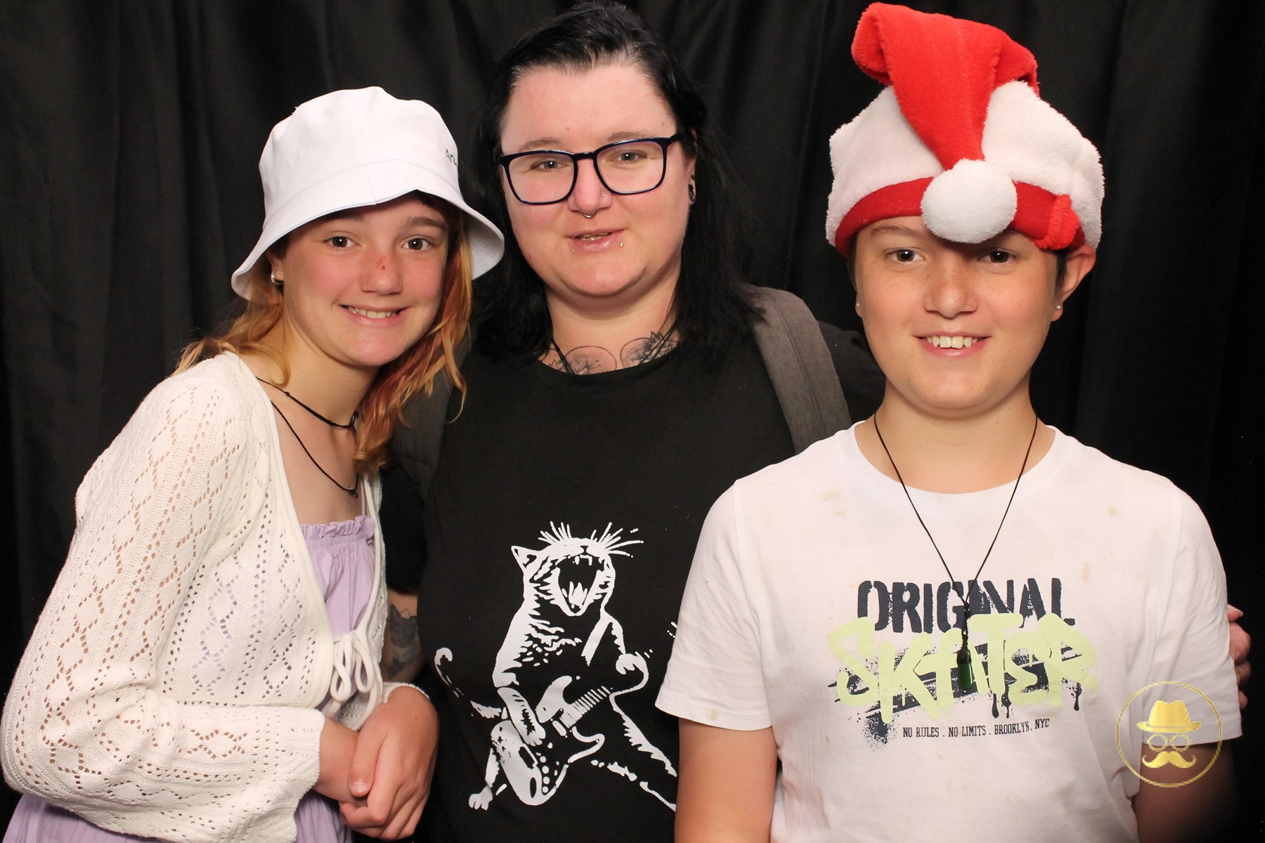 Special Children's Christmas Party | View more photos from the event at chchgallery.classicphotobooths.co.nz/u/chchcpbgallery/Special-Childrens-Christmas-Party-3