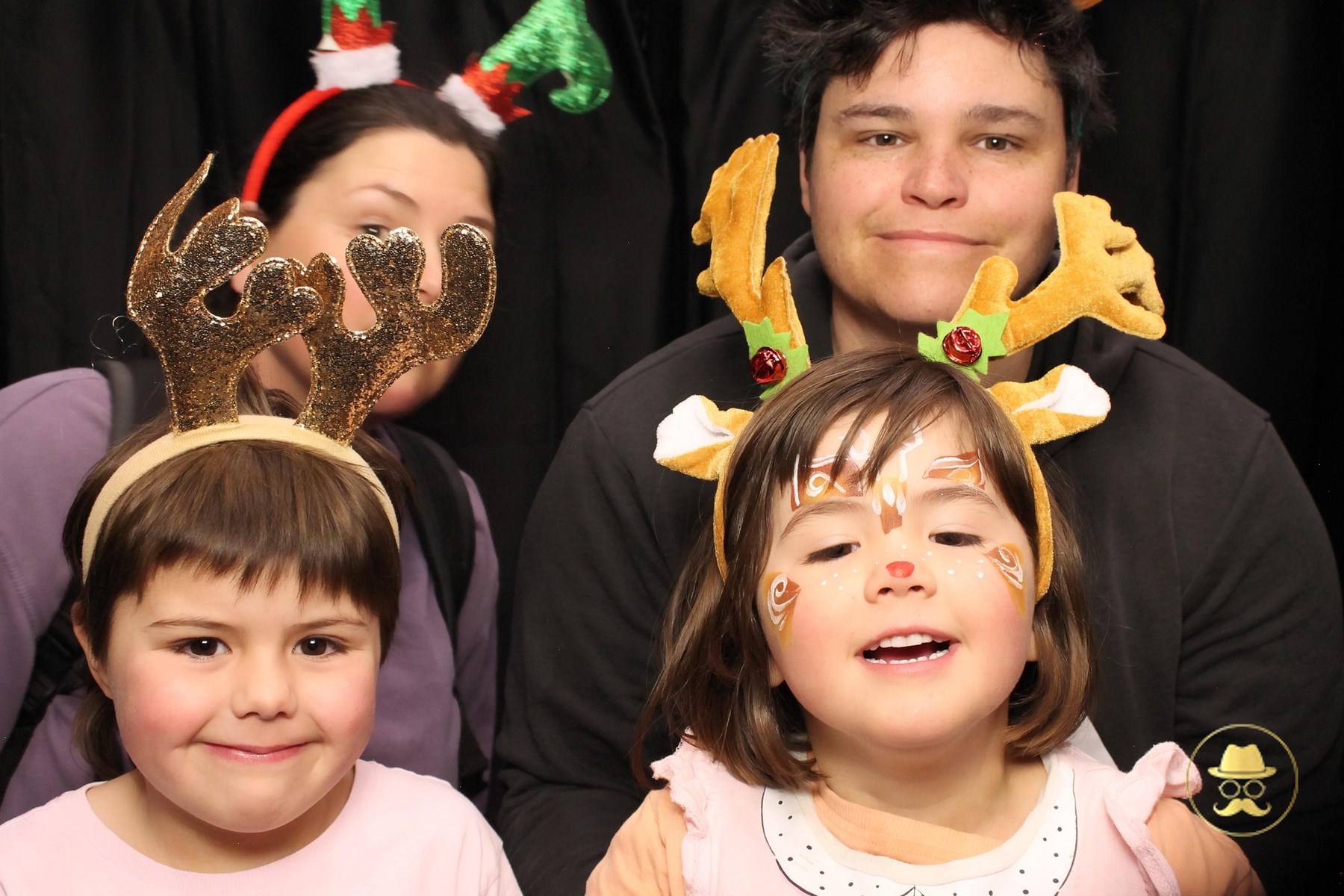 Special Children's Christmas Party | View more photos from the event at chchgallery.classicphotobooths.co.nz/u/chchcpbgallery/Special-Childrens-Christmas-Party-3