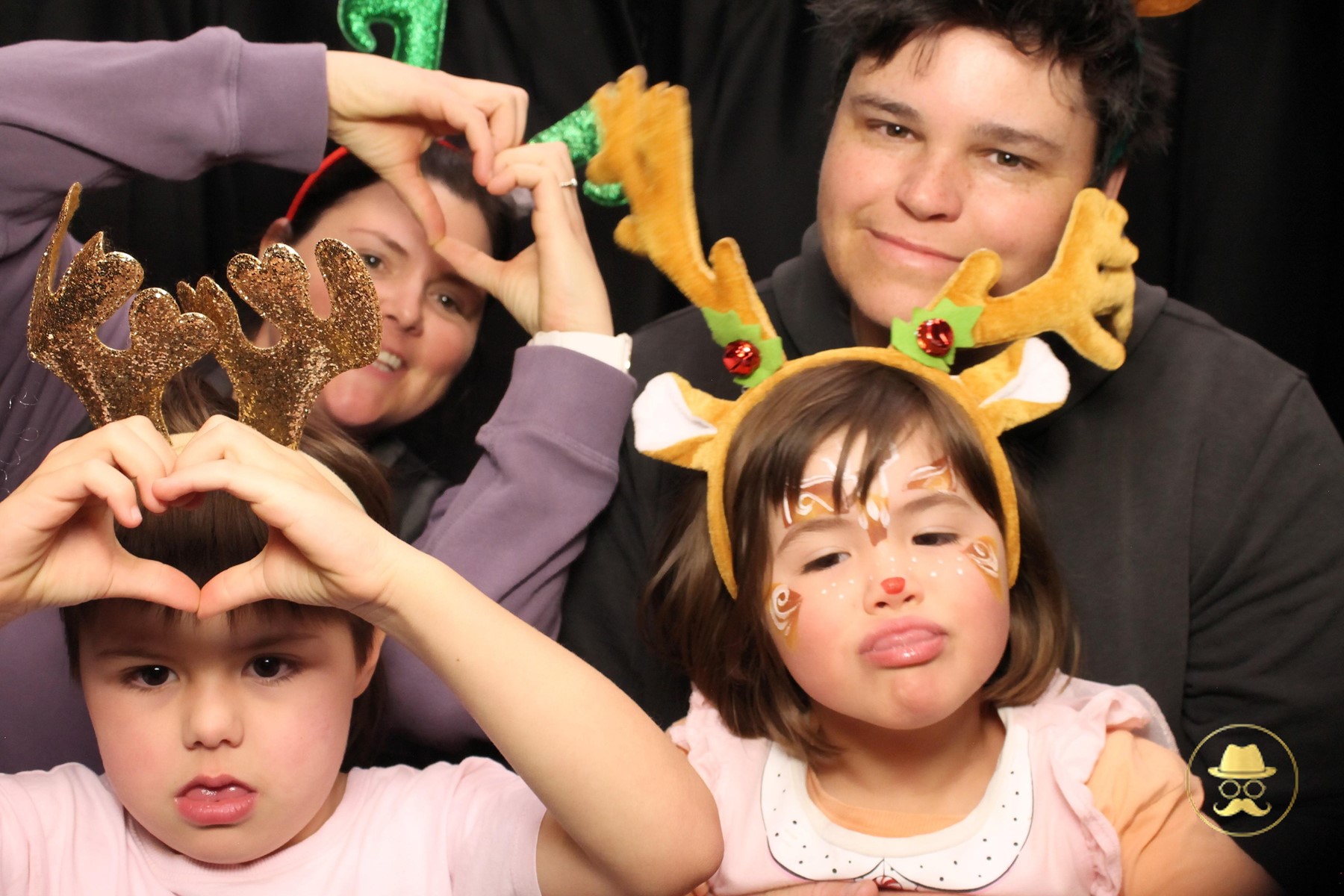 Special Children's Christmas Party | View more photos from the event at chchgallery.classicphotobooths.co.nz/u/chchcpbgallery/Special-Childrens-Christmas-Party-3