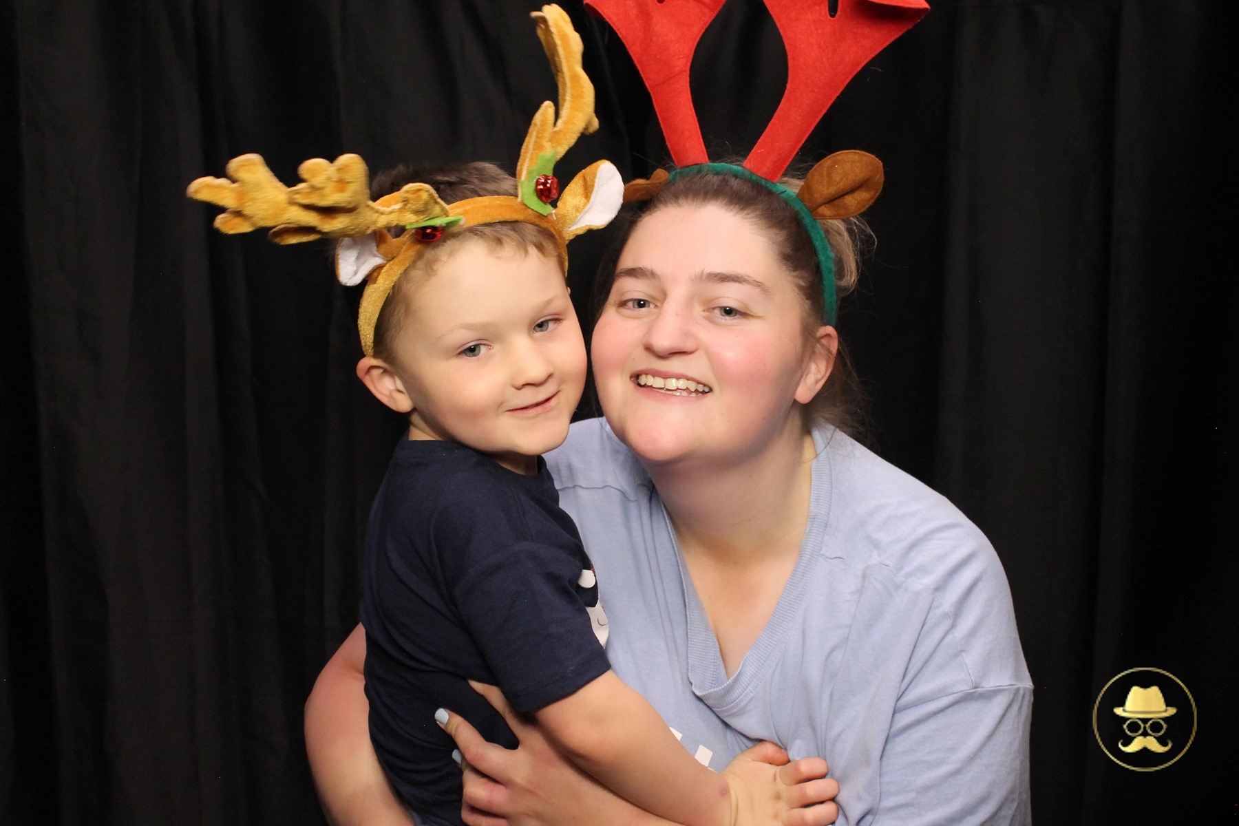 Special Children's Christmas Party | View more photos from the event at chchgallery.classicphotobooths.co.nz/u/chchcpbgallery/Special-Childrens-Christmas-Party-3