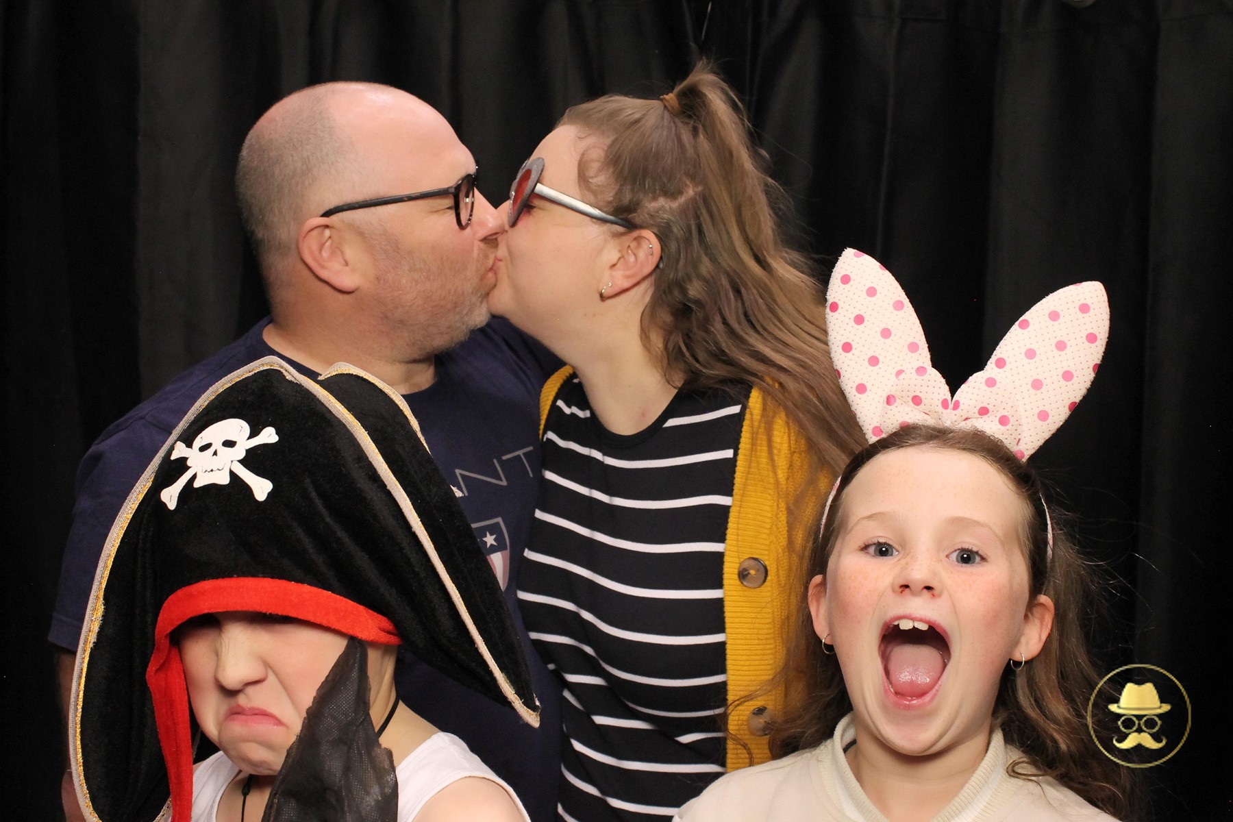 Special Children's Christmas Party | View more photos from the event at chchgallery.classicphotobooths.co.nz/u/chchcpbgallery/Special-Childrens-Christmas-Party-3