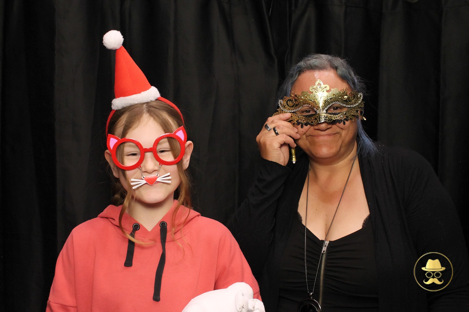 Special Children's Christmas Party | View more photos from the event at chchgallery.classicphotobooths.co.nz/u/chchcpbgallery/Special-Childrens-Christmas-Party-3