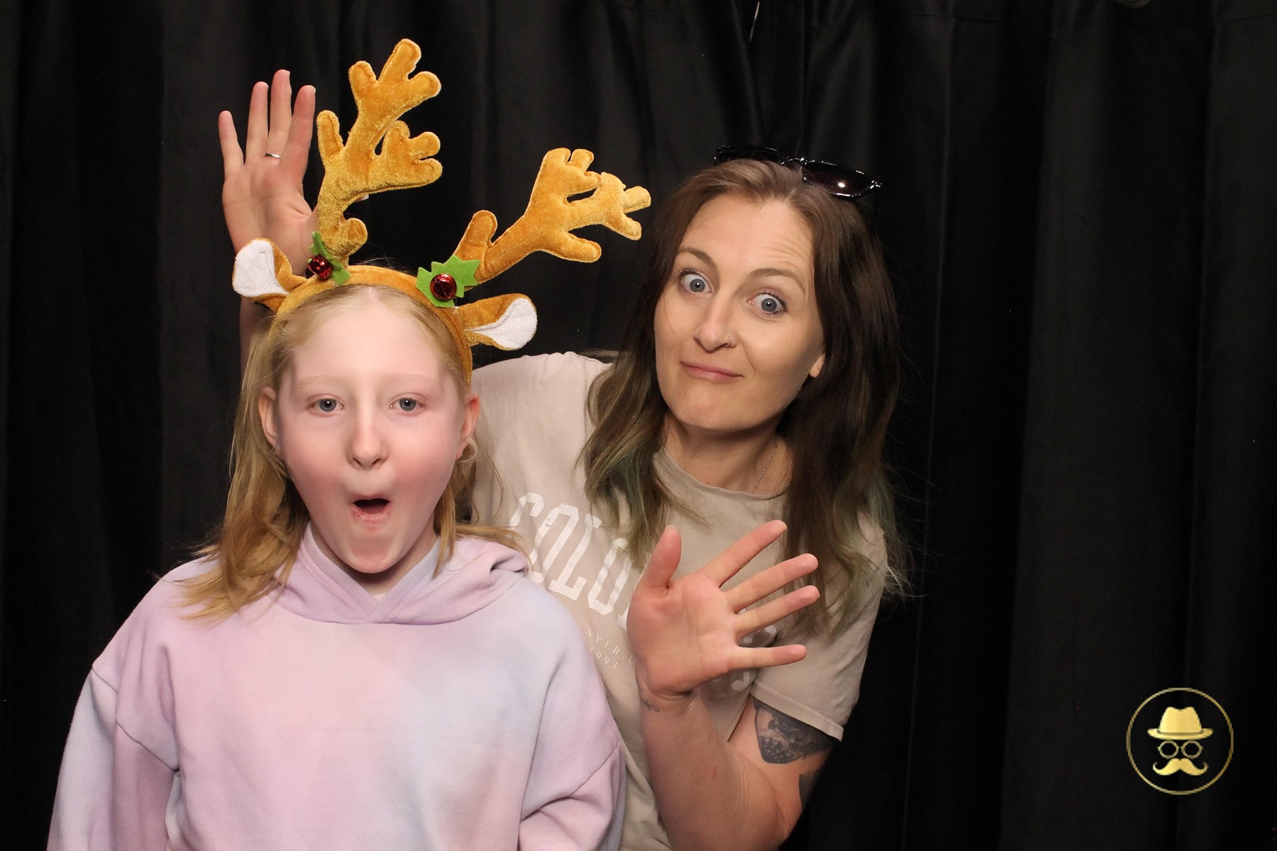 Special Children's Christmas Party | View more photos from the event at chchgallery.classicphotobooths.co.nz/u/chchcpbgallery/Special-Childrens-Christmas-Party-3