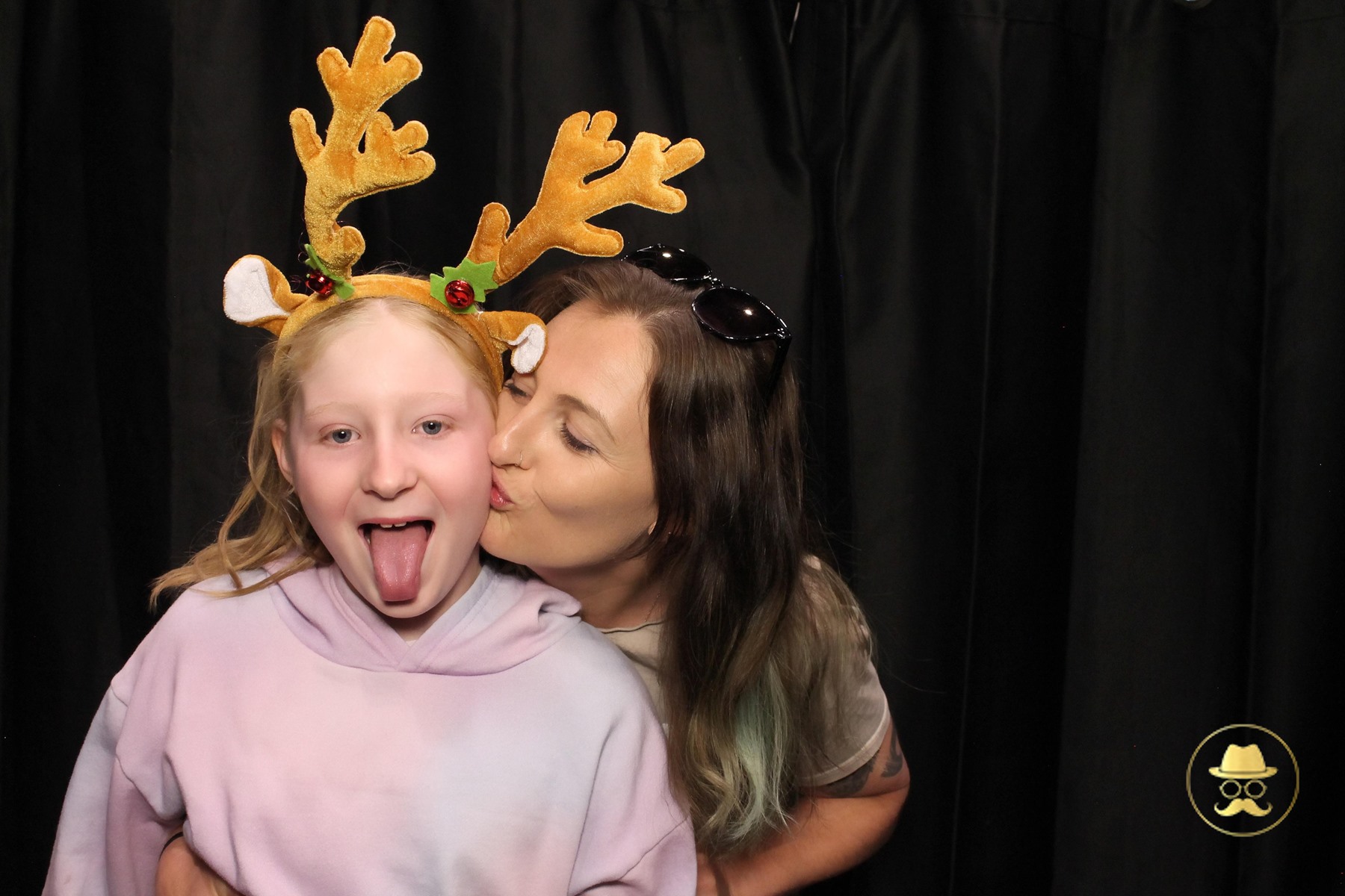 Special Children's Christmas Party | View more photos from the event at chchgallery.classicphotobooths.co.nz/u/chchcpbgallery/Special-Childrens-Christmas-Party-3