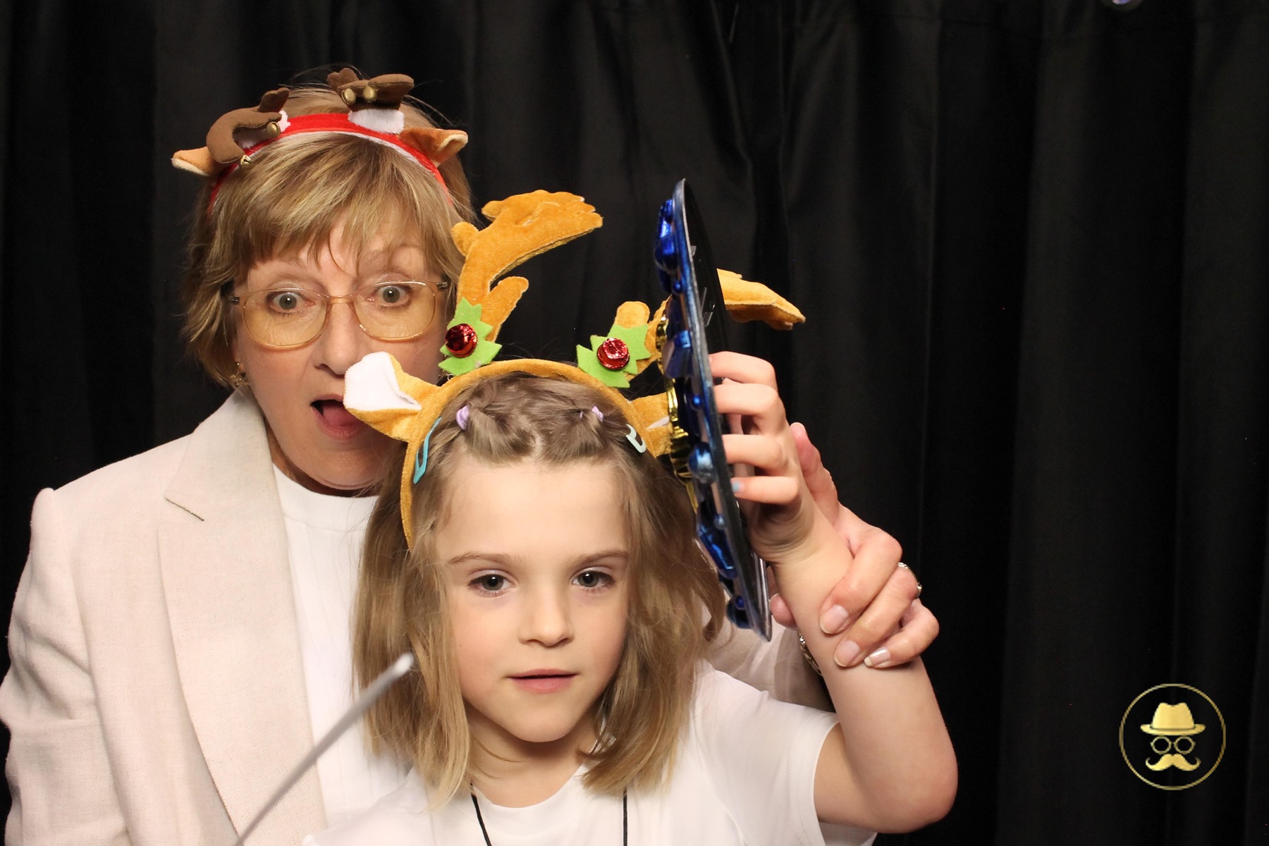 Special Children's Christmas Party | View more photos from the event at chchgallery.classicphotobooths.co.nz/u/chchcpbgallery/Special-Childrens-Christmas-Party-3