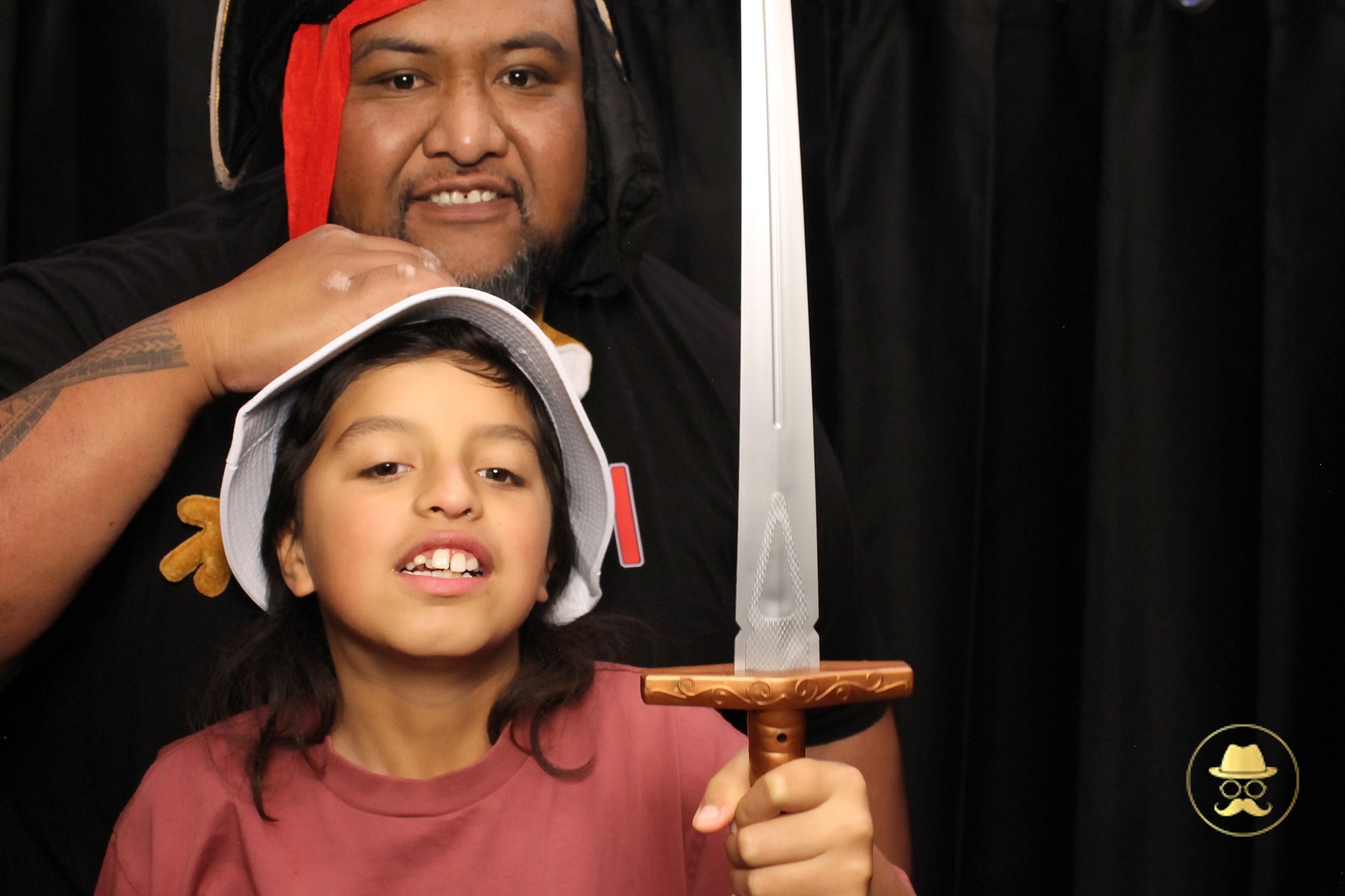 Special Children's Christmas Party | View more photos from the event at chchgallery.classicphotobooths.co.nz/u/chchcpbgallery/Special-Childrens-Christmas-Party-3