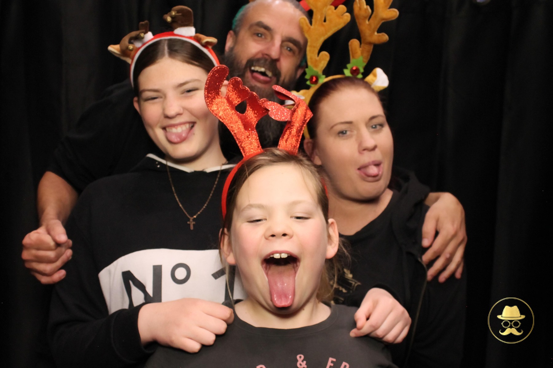 Special Children's Christmas Party | View more photos from the event at chchgallery.classicphotobooths.co.nz/u/chchcpbgallery/Special-Childrens-Christmas-Party-3