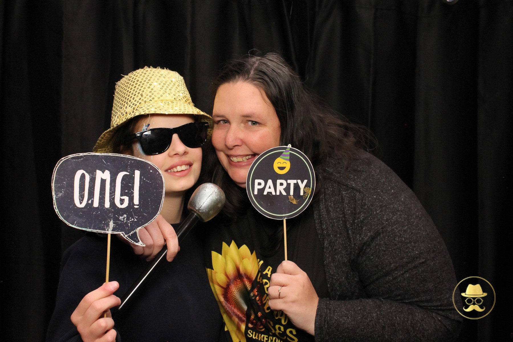 Special Children's Christmas Party | View more photos from the event at chchgallery.classicphotobooths.co.nz/u/chchcpbgallery/Special-Childrens-Christmas-Party-3