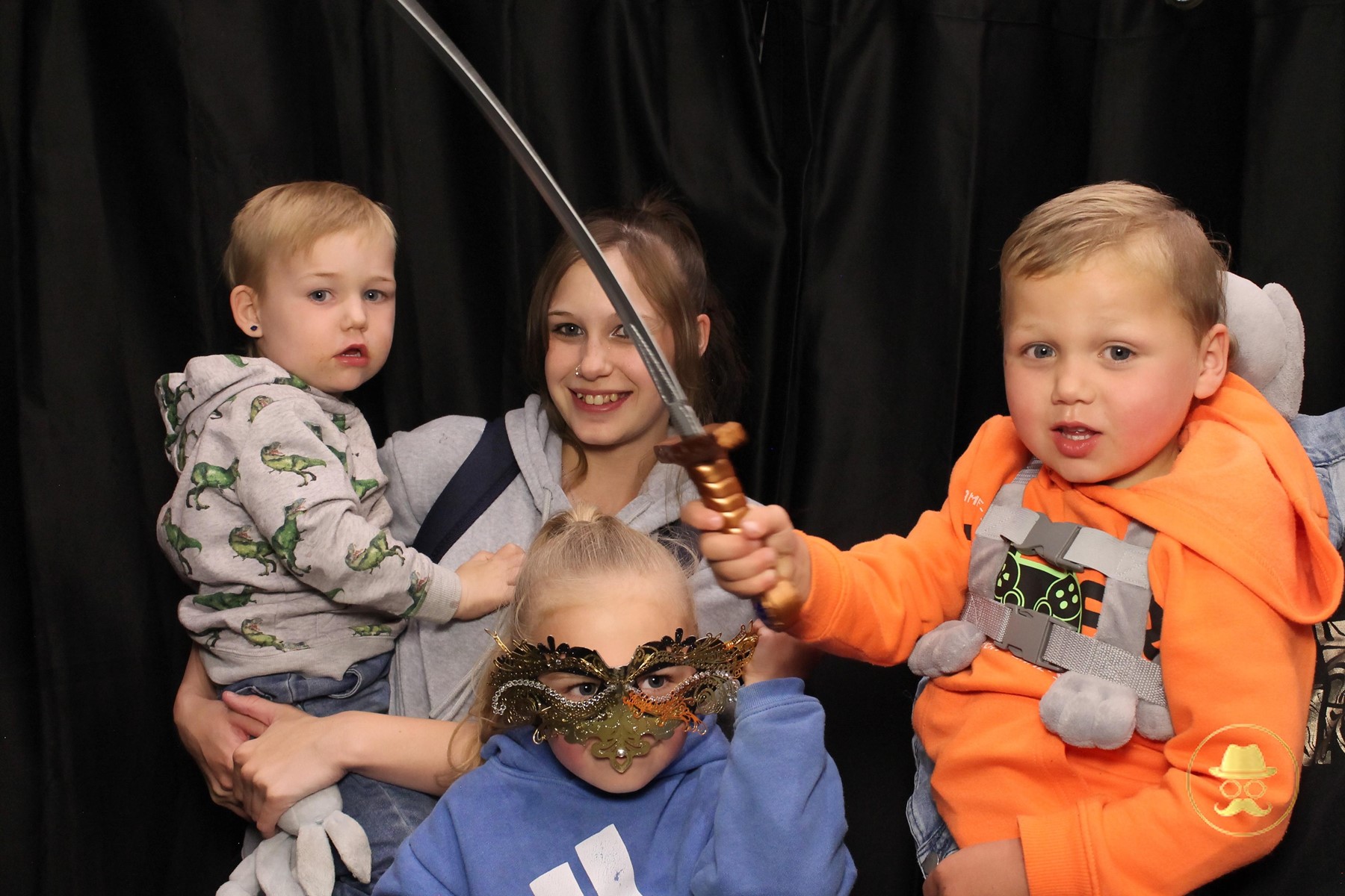 Special Children's Christmas Party | View more photos from the event at chchgallery.classicphotobooths.co.nz/u/chchcpbgallery/Special-Childrens-Christmas-Party-3