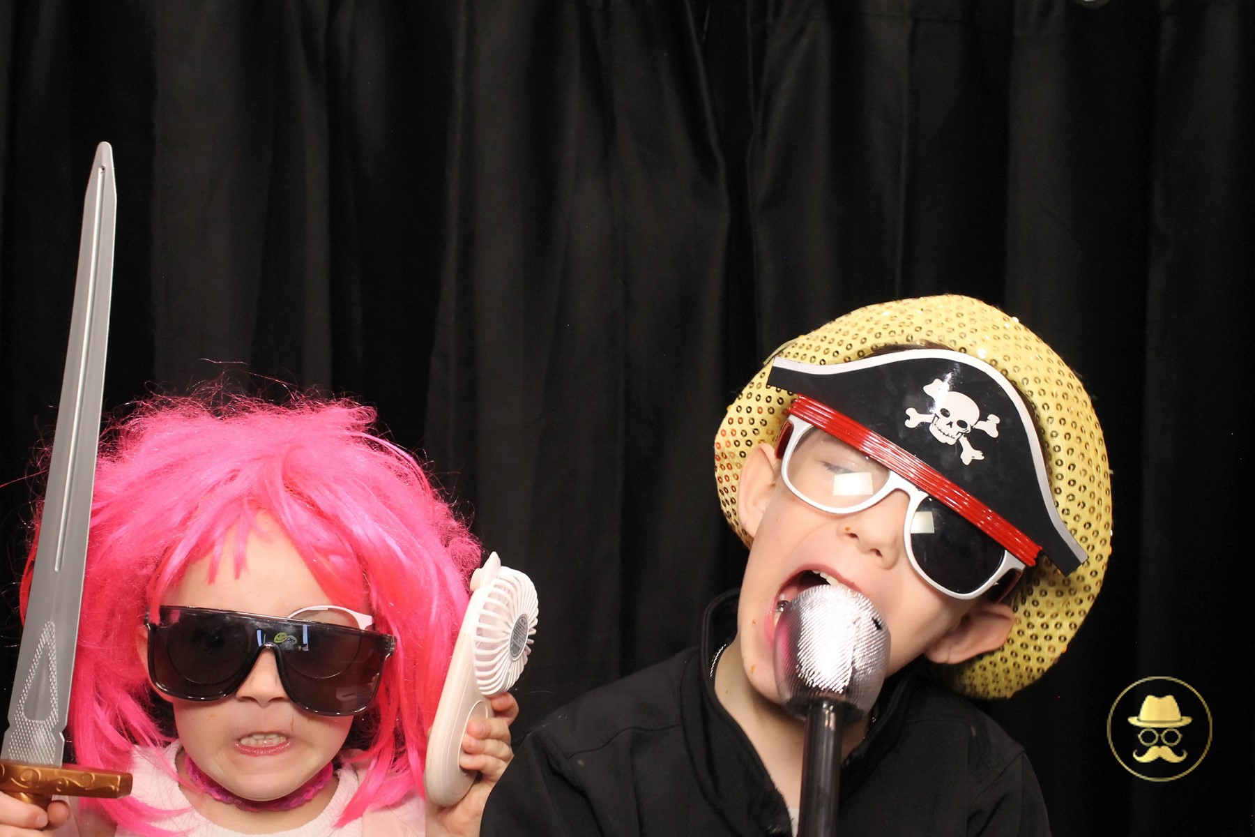 Special Children's Christmas Party | View more photos from the event at chchgallery.classicphotobooths.co.nz/u/chchcpbgallery/Special-Childrens-Christmas-Party-3