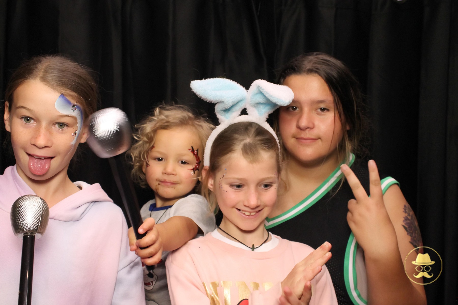 Special Children's Christmas Party | View more photos from the event at chchgallery.classicphotobooths.co.nz/u/chchcpbgallery/Special-Childrens-Christmas-Party-3