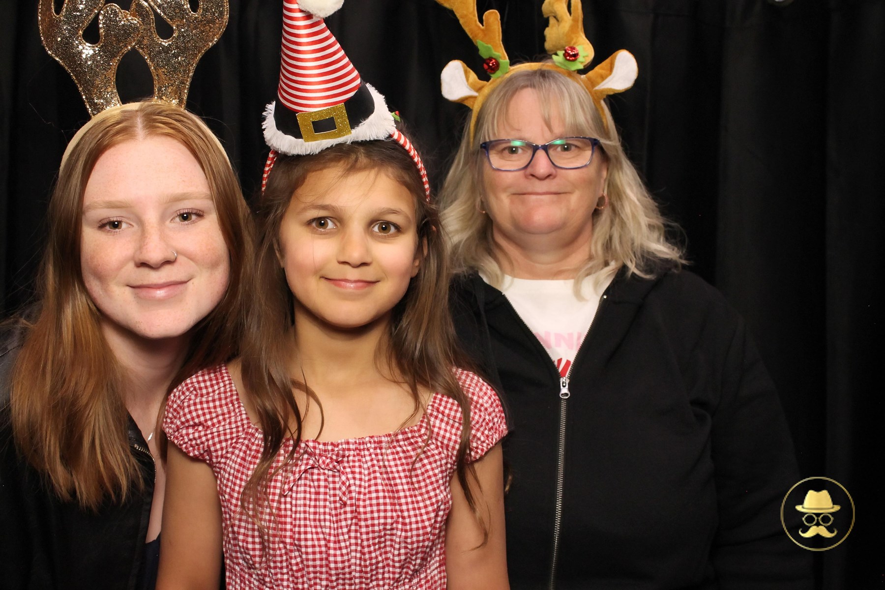 Special Children's Christmas Party | View more photos from the event at chchgallery.classicphotobooths.co.nz/u/chchcpbgallery/Special-Childrens-Christmas-Party-3