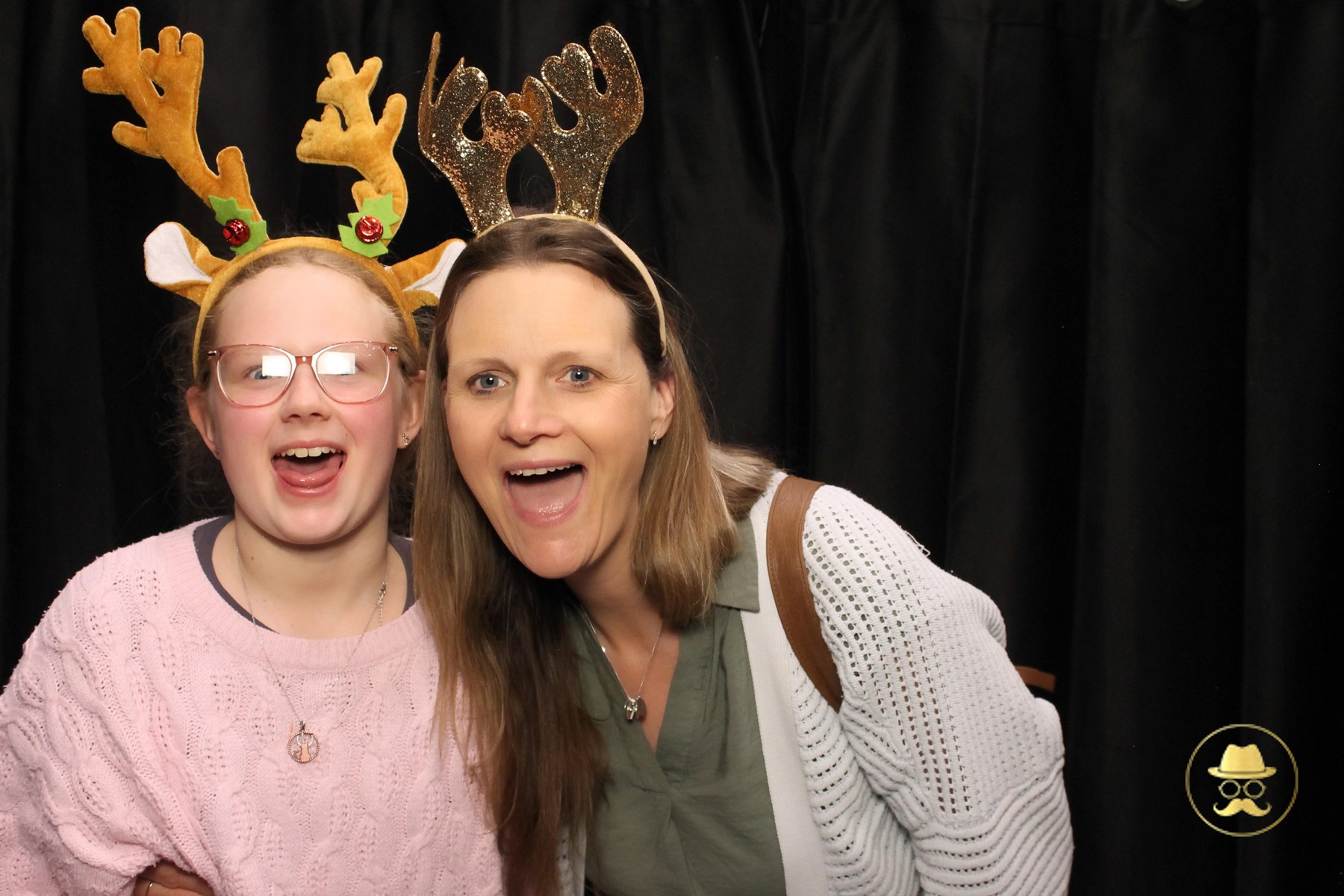 Special Children's Christmas Party | View more photos from the event at chchgallery.classicphotobooths.co.nz/u/chchcpbgallery/Special-Childrens-Christmas-Party-3