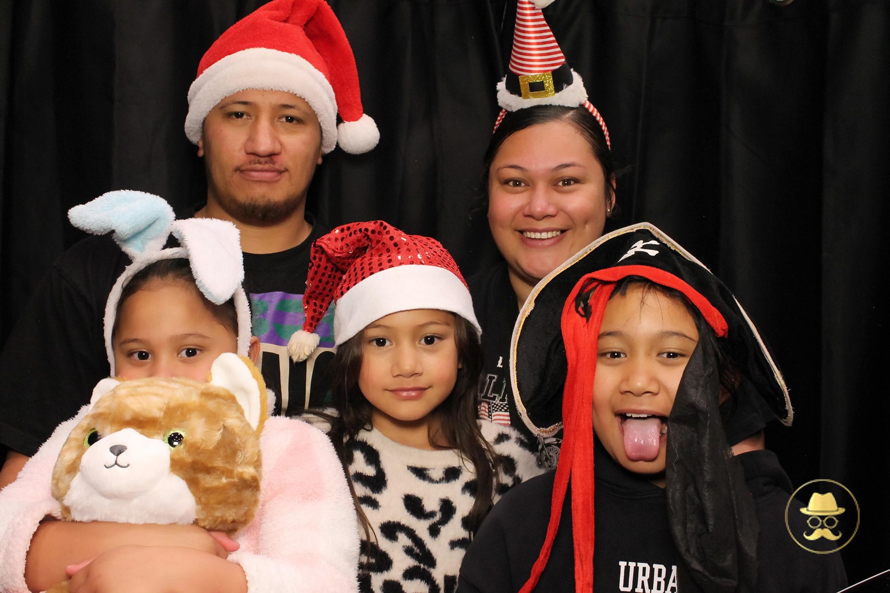 Special Children's Christmas Party | View more photos from the event at chchgallery.classicphotobooths.co.nz/u/chchcpbgallery/Special-Childrens-Christmas-Party-3