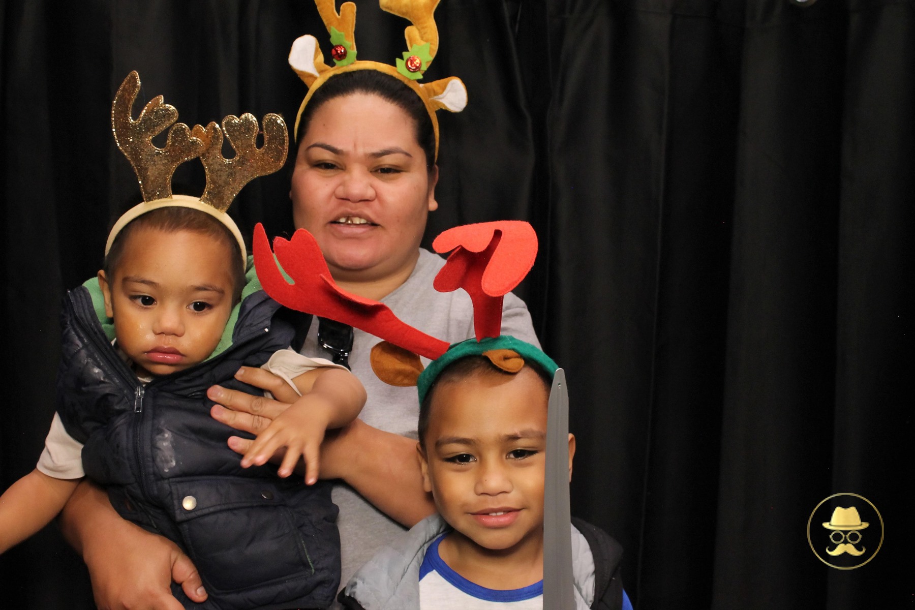 Special Children's Christmas Party | View more photos from the event at chchgallery.classicphotobooths.co.nz/u/chchcpbgallery/Special-Childrens-Christmas-Party-3