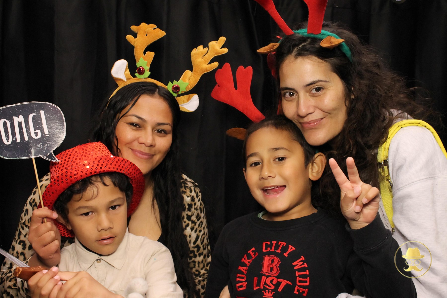 Special Children's Christmas Party | View more photos from the event at chchgallery.classicphotobooths.co.nz/u/chchcpbgallery/Special-Childrens-Christmas-Party-3