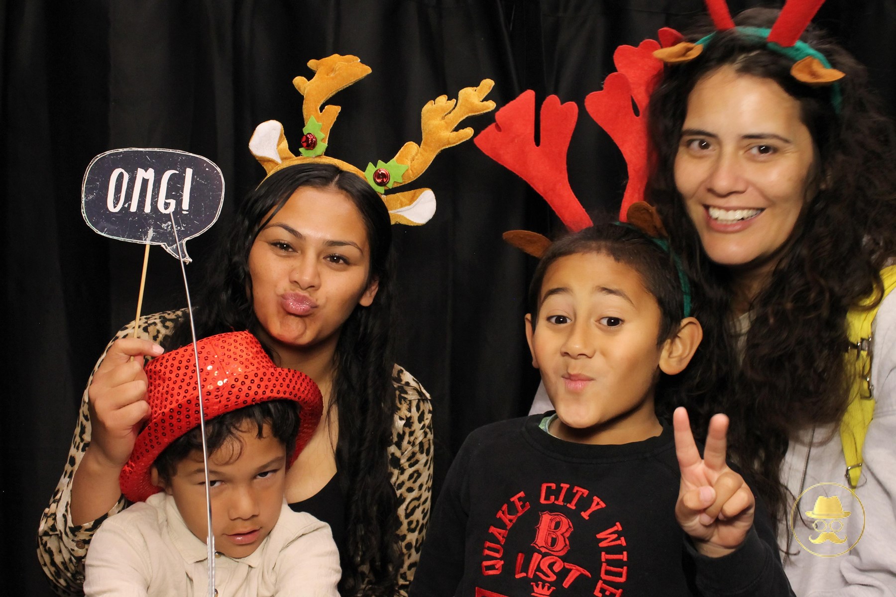 Special Children's Christmas Party | View more photos from the event at chchgallery.classicphotobooths.co.nz/u/chchcpbgallery/Special-Childrens-Christmas-Party-3