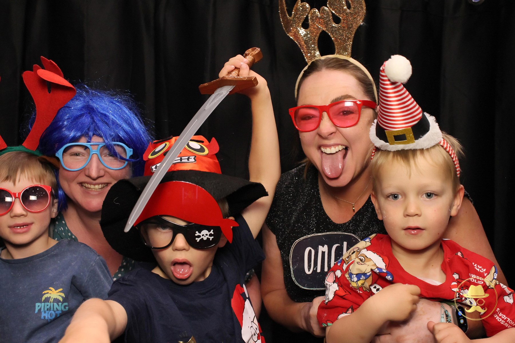 Special Children's Christmas Party | View more photos from the event at chchgallery.classicphotobooths.co.nz/u/chchcpbgallery/Special-Childrens-Christmas-Party-3