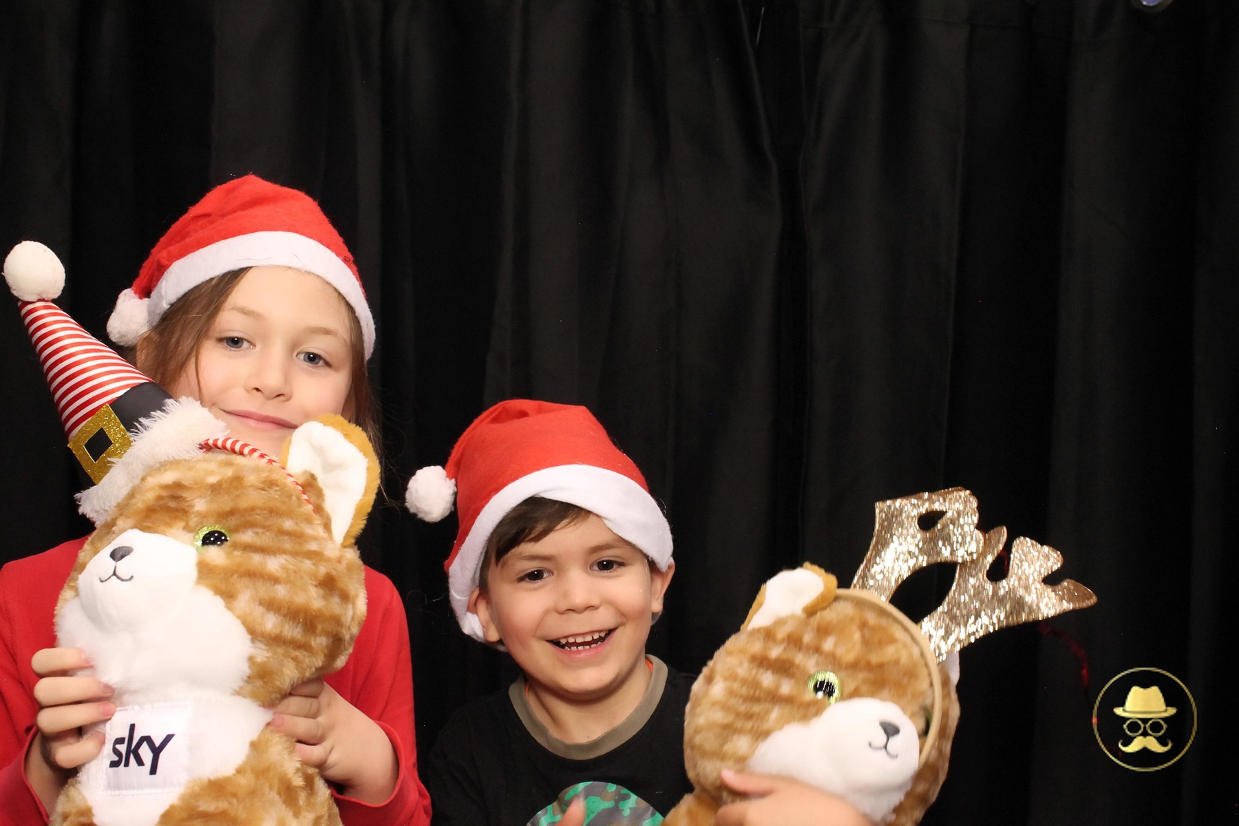 Special Children's Christmas Party | View more photos from the event at chchgallery.classicphotobooths.co.nz/u/chchcpbgallery/Special-Childrens-Christmas-Party-3