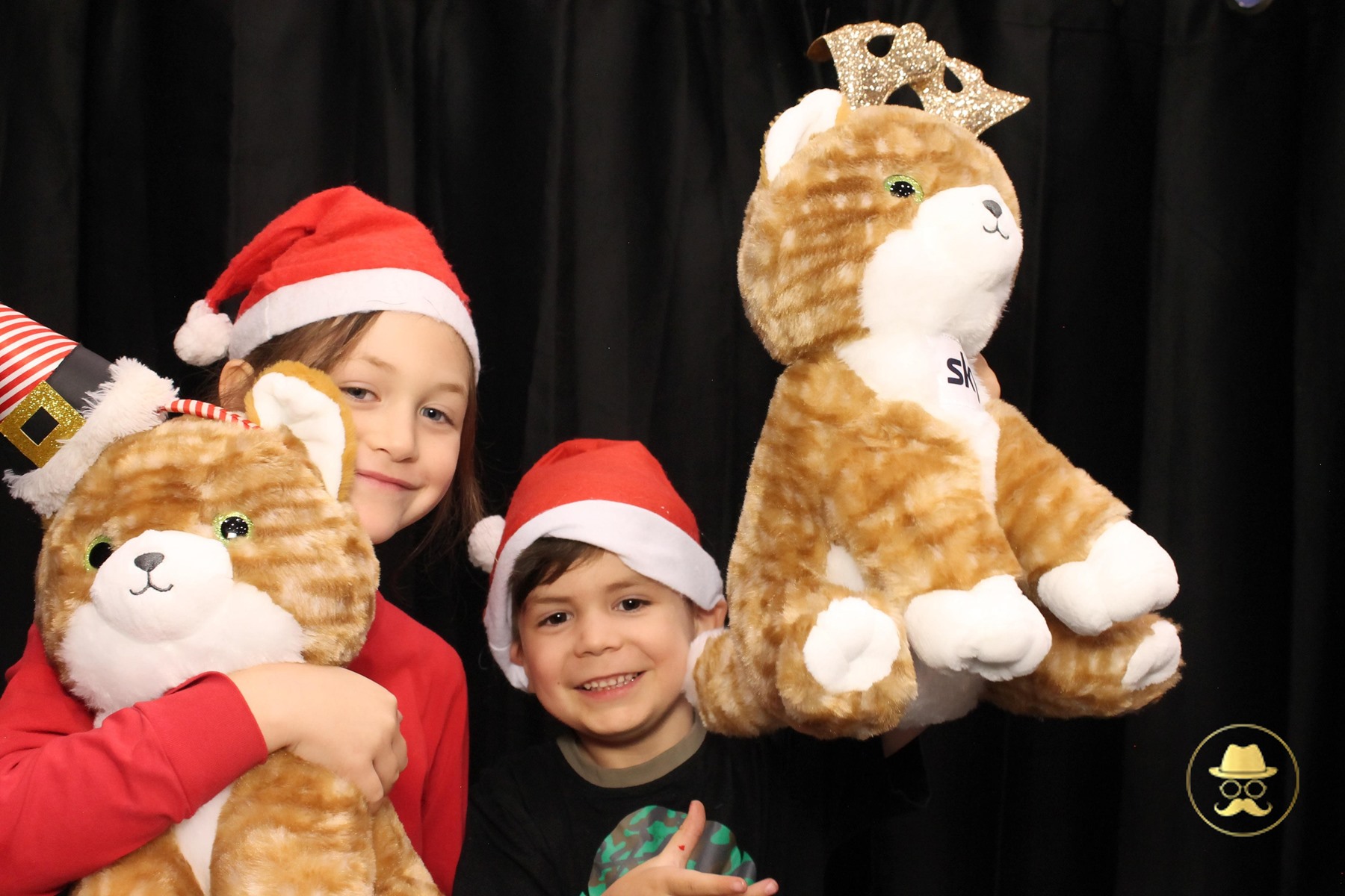 Special Children's Christmas Party | View more photos from the event at chchgallery.classicphotobooths.co.nz/u/chchcpbgallery/Special-Childrens-Christmas-Party-3