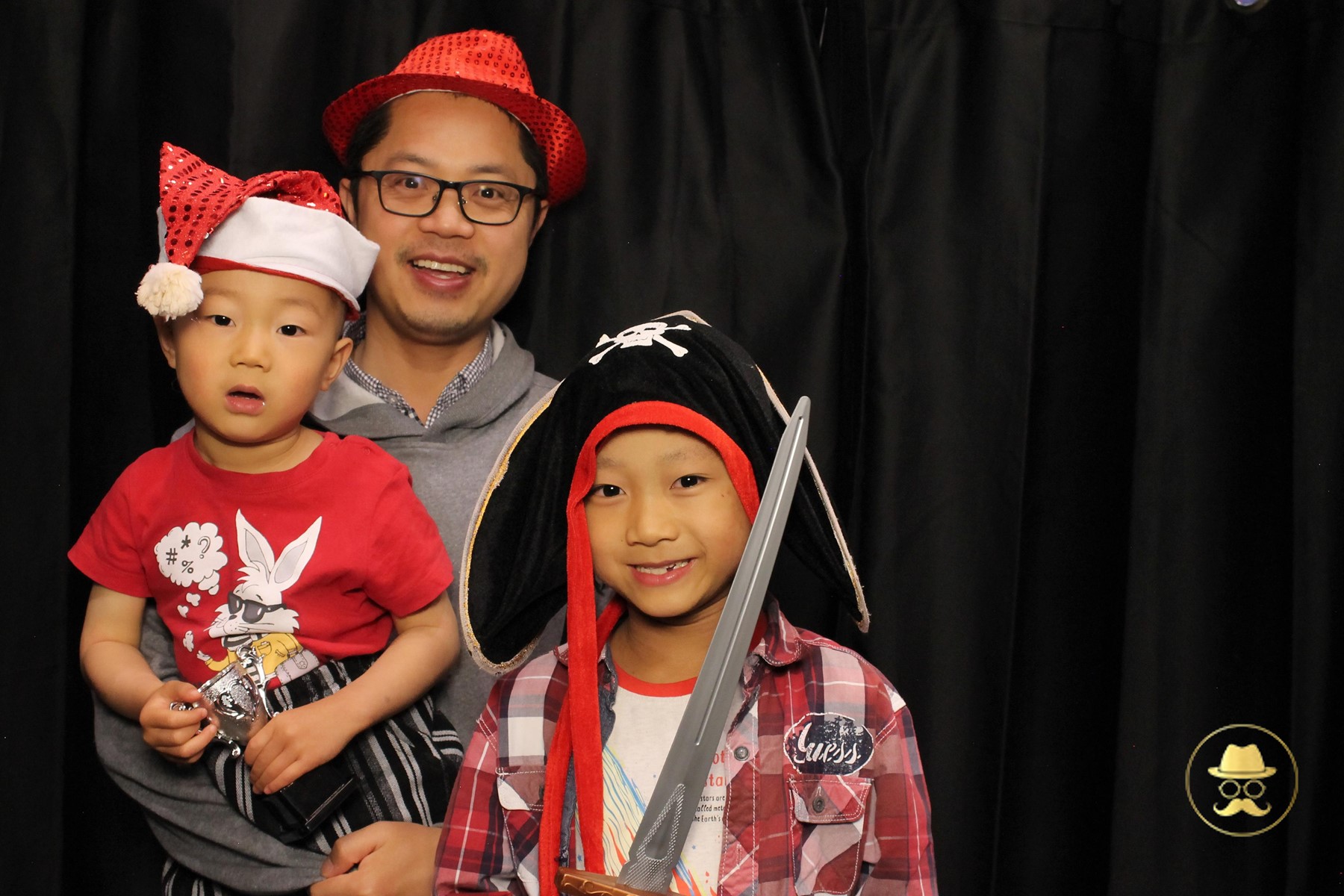 Special Children's Christmas Party | View more photos from the event at chchgallery.classicphotobooths.co.nz/u/chchcpbgallery/Special-Childrens-Christmas-Party-3