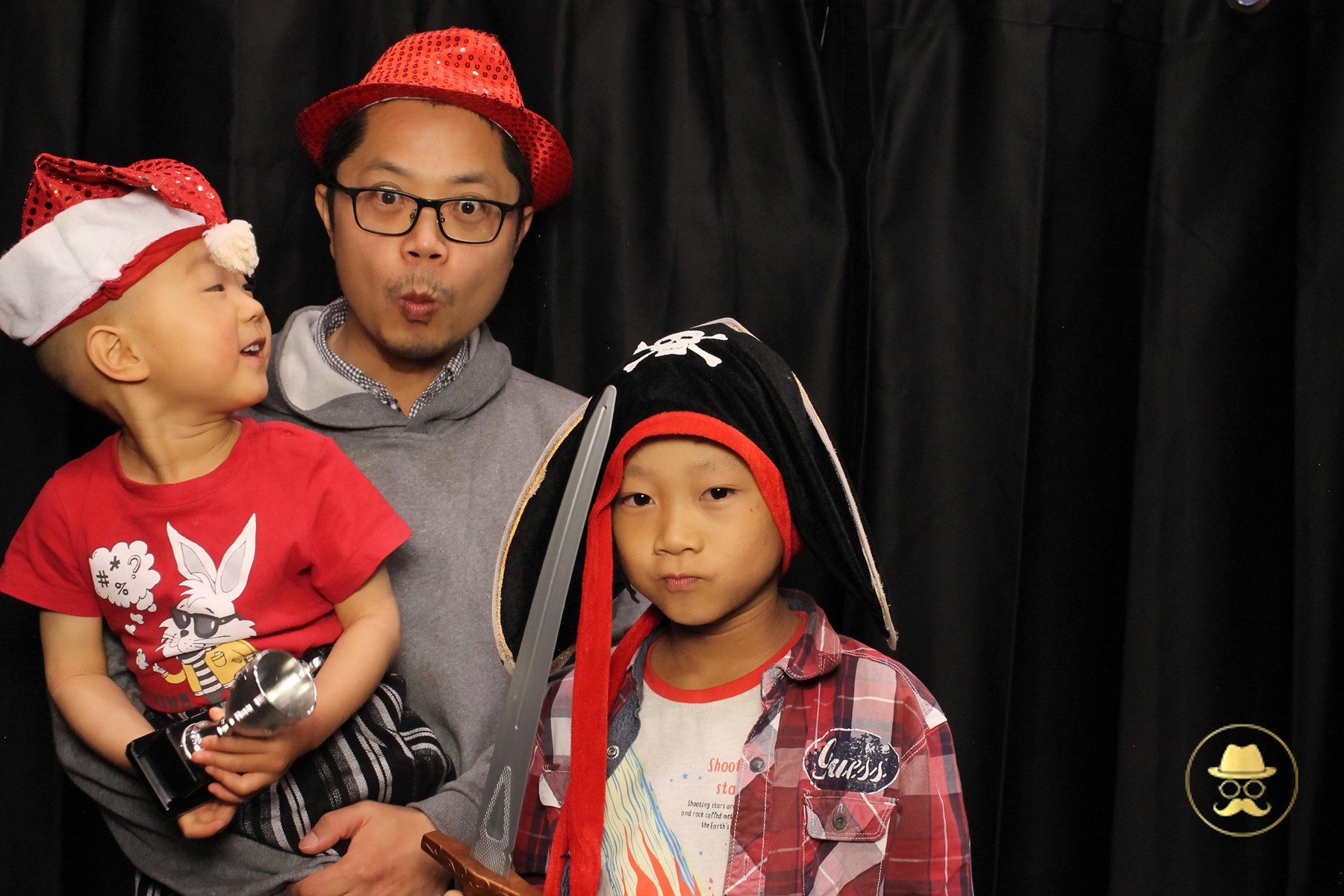 Special Children's Christmas Party | View more photos from the event at chchgallery.classicphotobooths.co.nz/u/chchcpbgallery/Special-Childrens-Christmas-Party-3