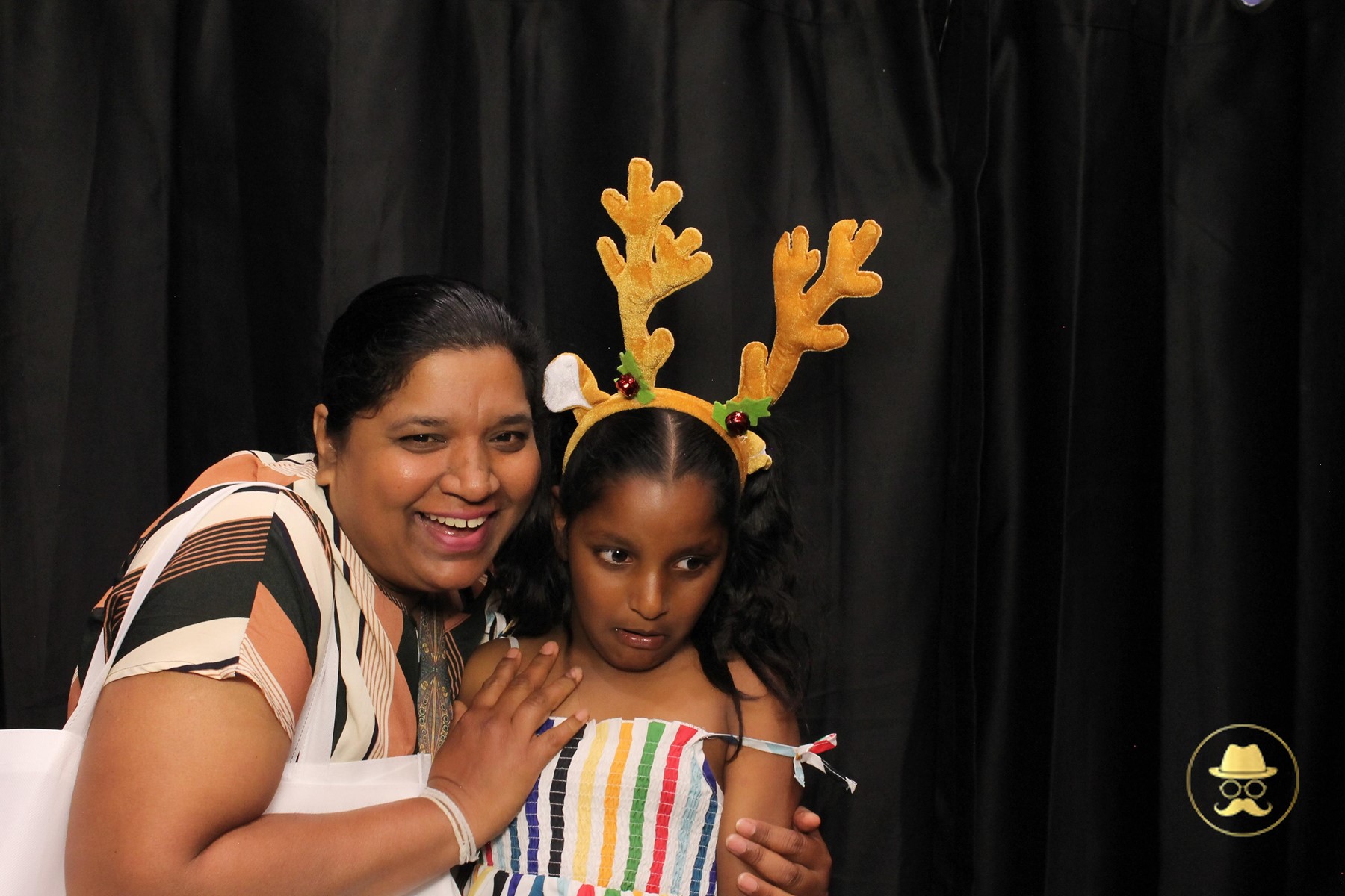 Special Children's Christmas Party | View more photos from the event at chchgallery.classicphotobooths.co.nz/u/chchcpbgallery/Special-Childrens-Christmas-Party-3