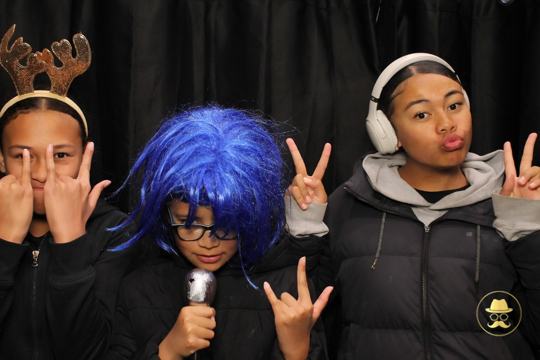 Special Children's Christmas Party | View more photos from the event at chchgallery.classicphotobooths.co.nz/u/chchcpbgallery/Special-Childrens-Christmas-Party-3