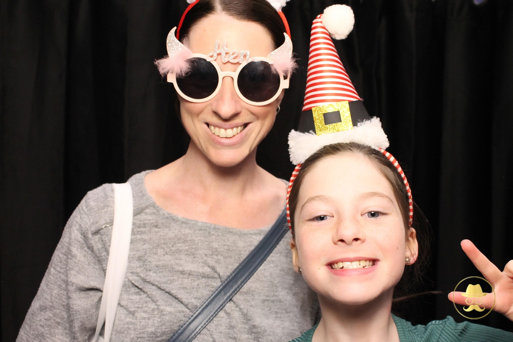 Special Children's Christmas Party | View more photos from the event at chchgallery.classicphotobooths.co.nz/u/chchcpbgallery/Special-Childrens-Christmas-Party-3