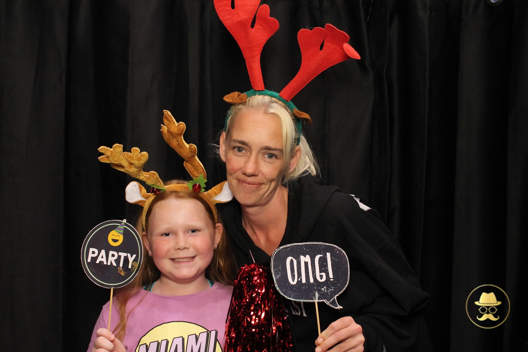 Special Children's Christmas Party | View more photos from the event at chchgallery.classicphotobooths.co.nz/u/chchcpbgallery/Special-Childrens-Christmas-Party-3