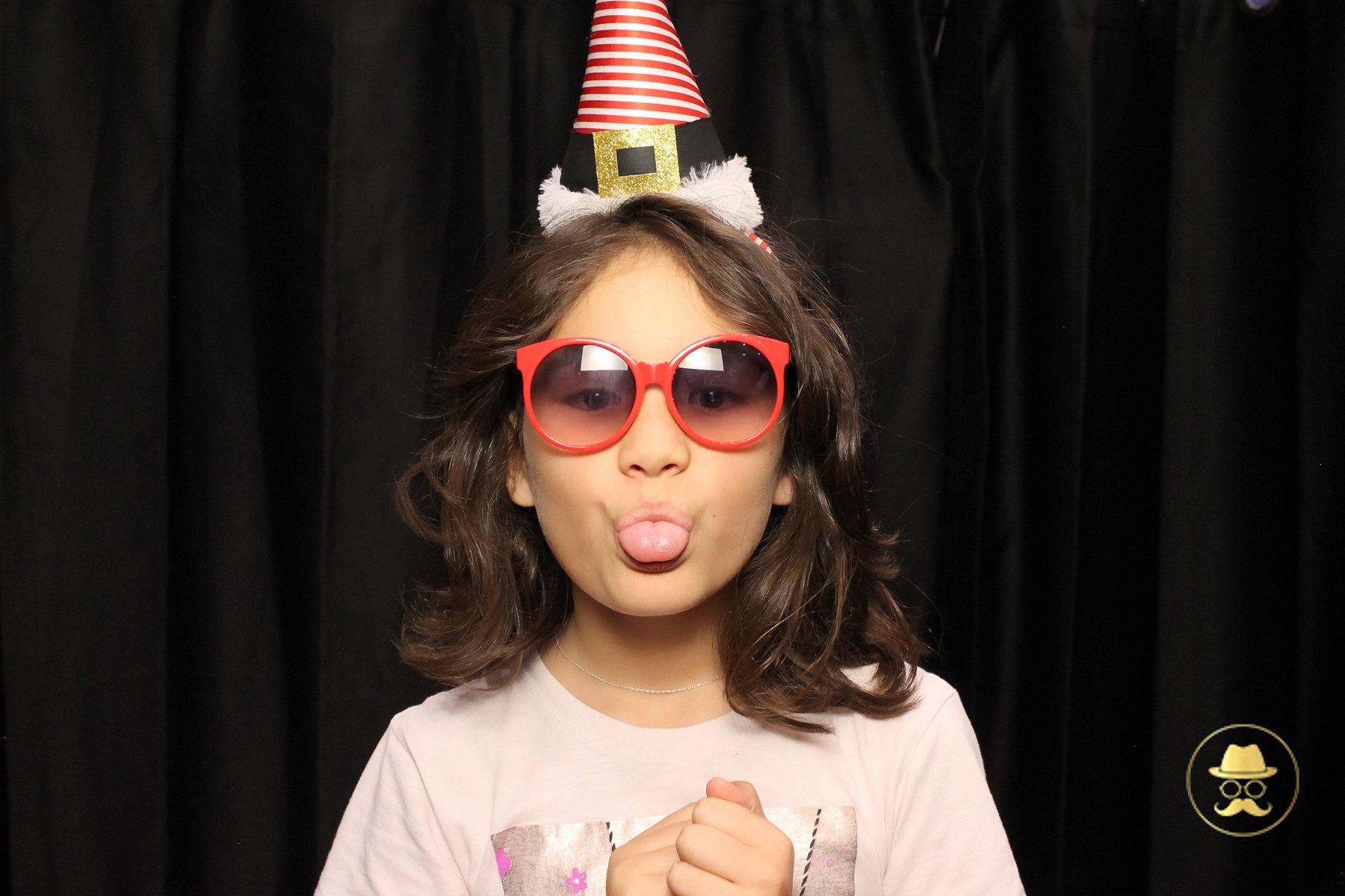 Special Children's Christmas Party | View more photos from the event at chchgallery.classicphotobooths.co.nz/u/chchcpbgallery/Special-Childrens-Christmas-Party-3