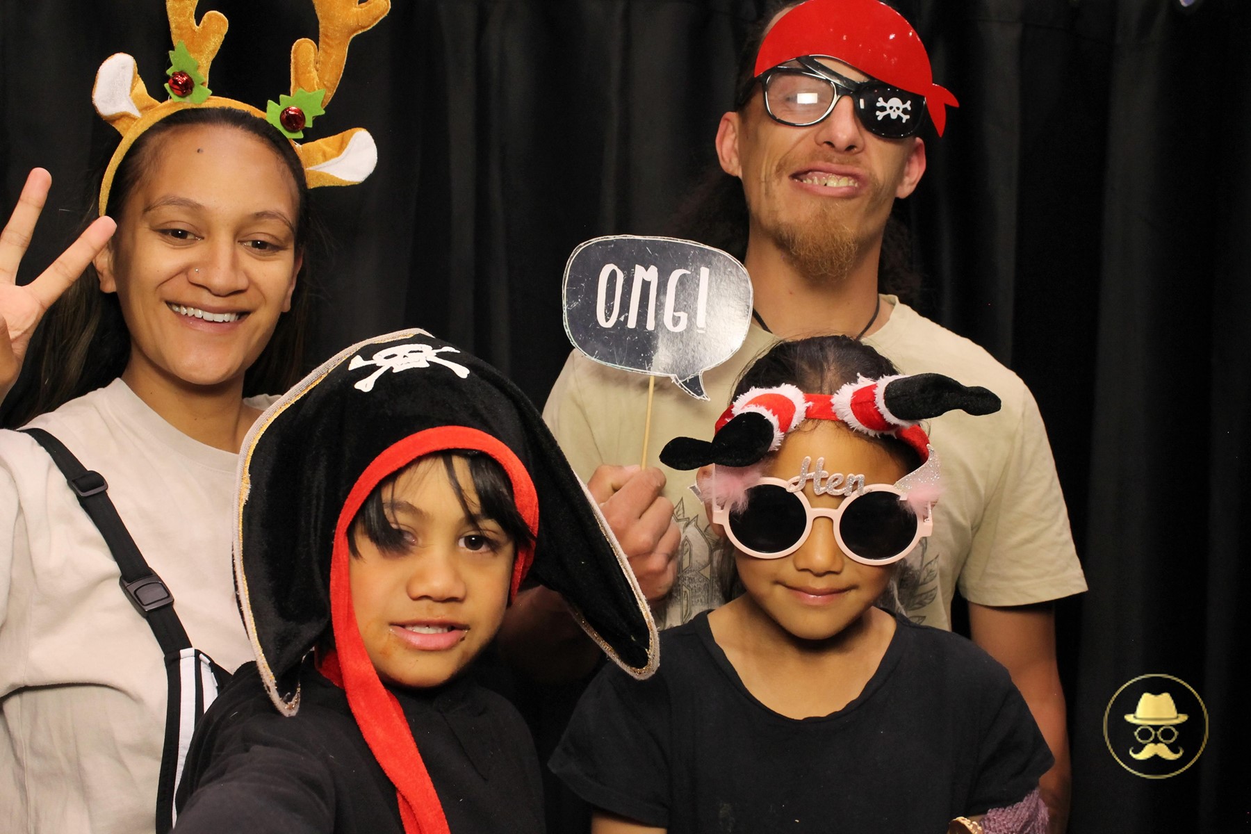 Special Children's Christmas Party | View more photos from the event at chchgallery.classicphotobooths.co.nz/u/chchcpbgallery/Special-Childrens-Christmas-Party-3