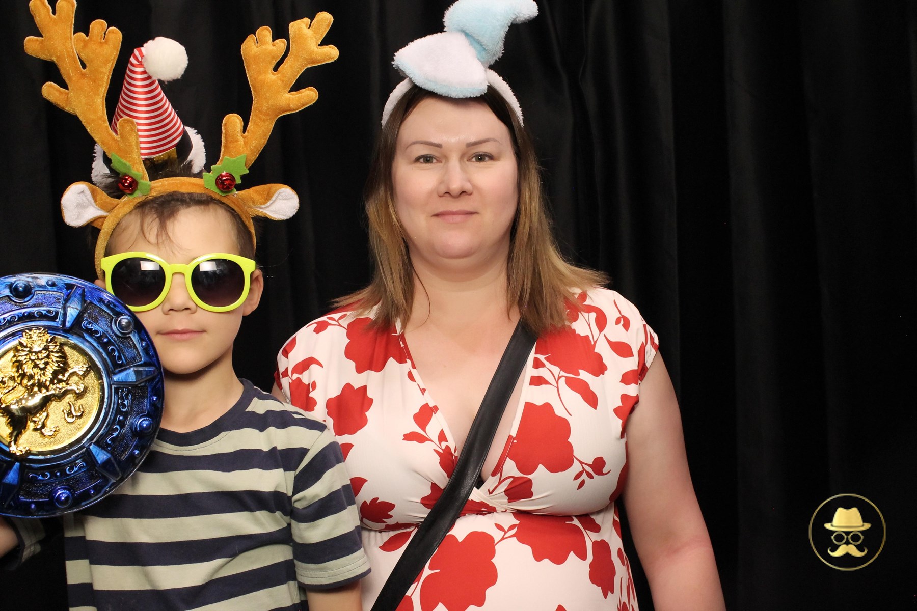 Special Children's Christmas Party | View more photos from the event at chchgallery.classicphotobooths.co.nz/u/chchcpbgallery/Special-Childrens-Christmas-Party-3