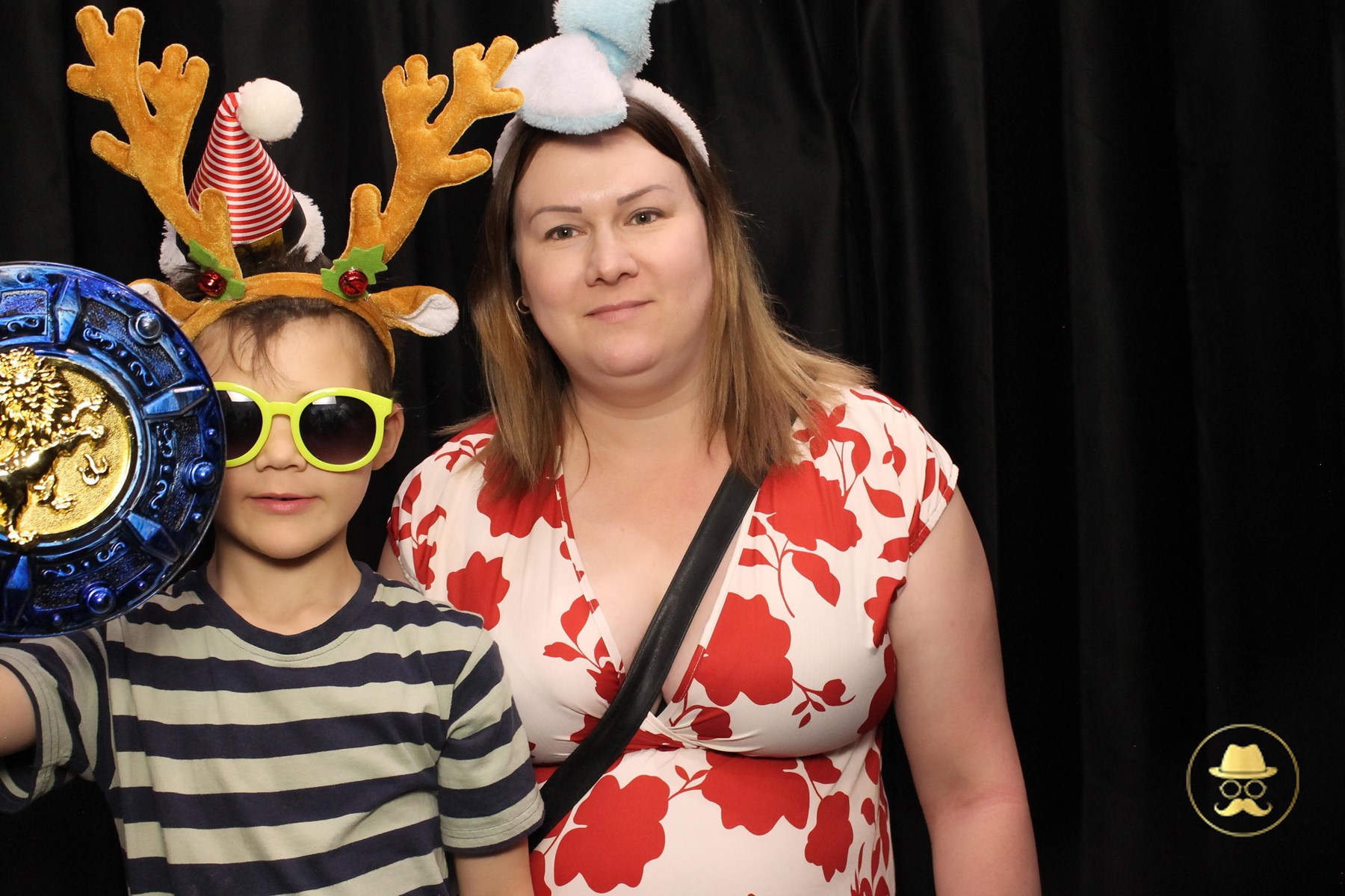 Special Children's Christmas Party | View more photos from the event at chchgallery.classicphotobooths.co.nz/u/chchcpbgallery/Special-Childrens-Christmas-Party-3