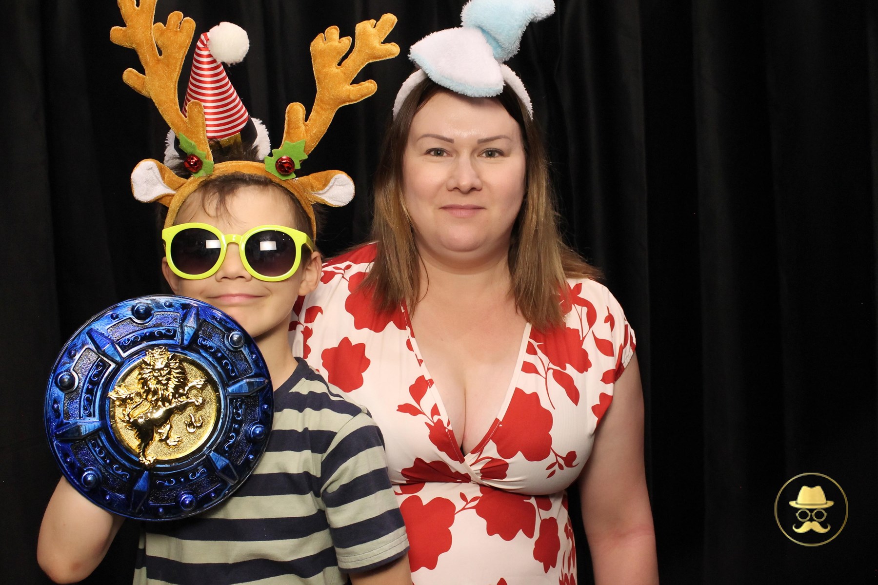 Special Children's Christmas Party | View more photos from the event at chchgallery.classicphotobooths.co.nz/u/chchcpbgallery/Special-Childrens-Christmas-Party-3