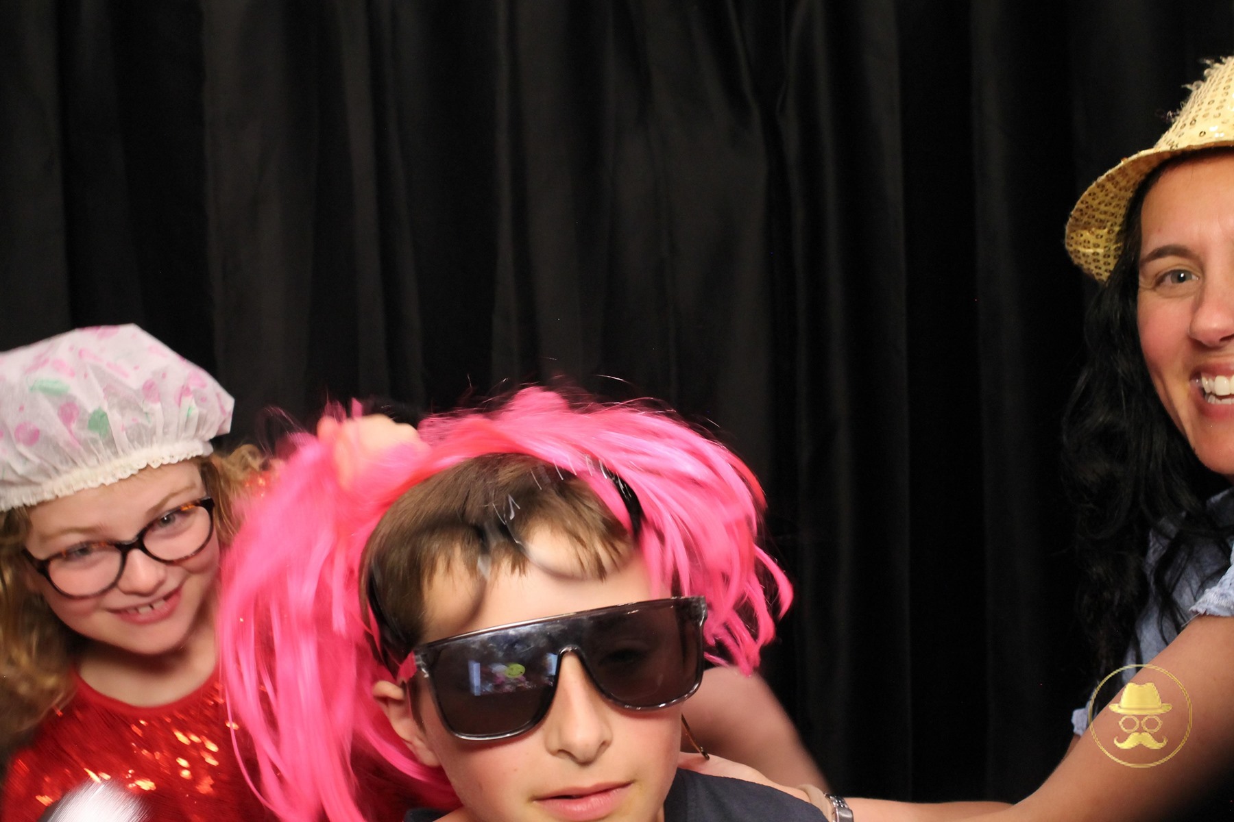 Special Children's Christmas Party | View more photos from the event at chchgallery.classicphotobooths.co.nz/u/chchcpbgallery/Special-Childrens-Christmas-Party-3