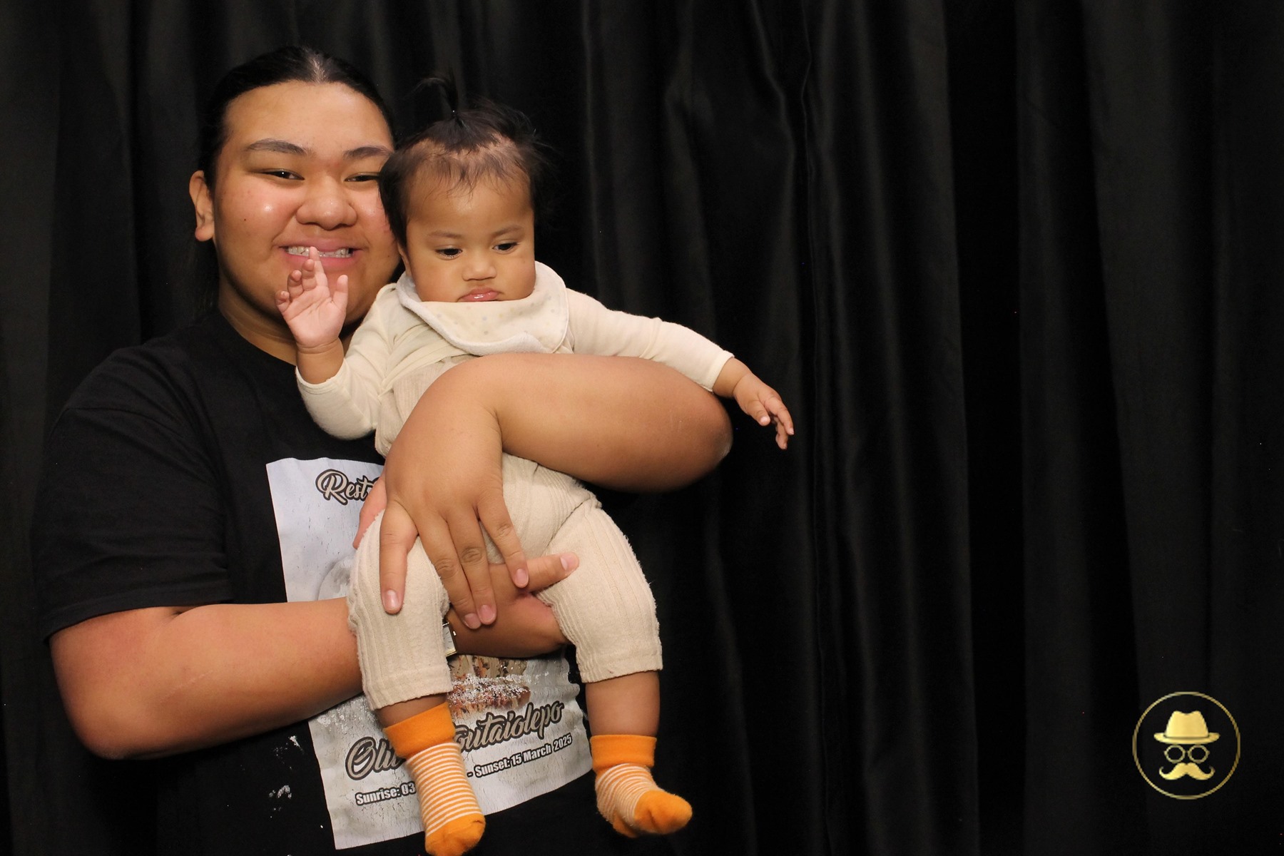 Special Children's Christmas Party | View more photos from the event at chchgallery.classicphotobooths.co.nz/u/chchcpbgallery/Special-Childrens-Christmas-Party-3