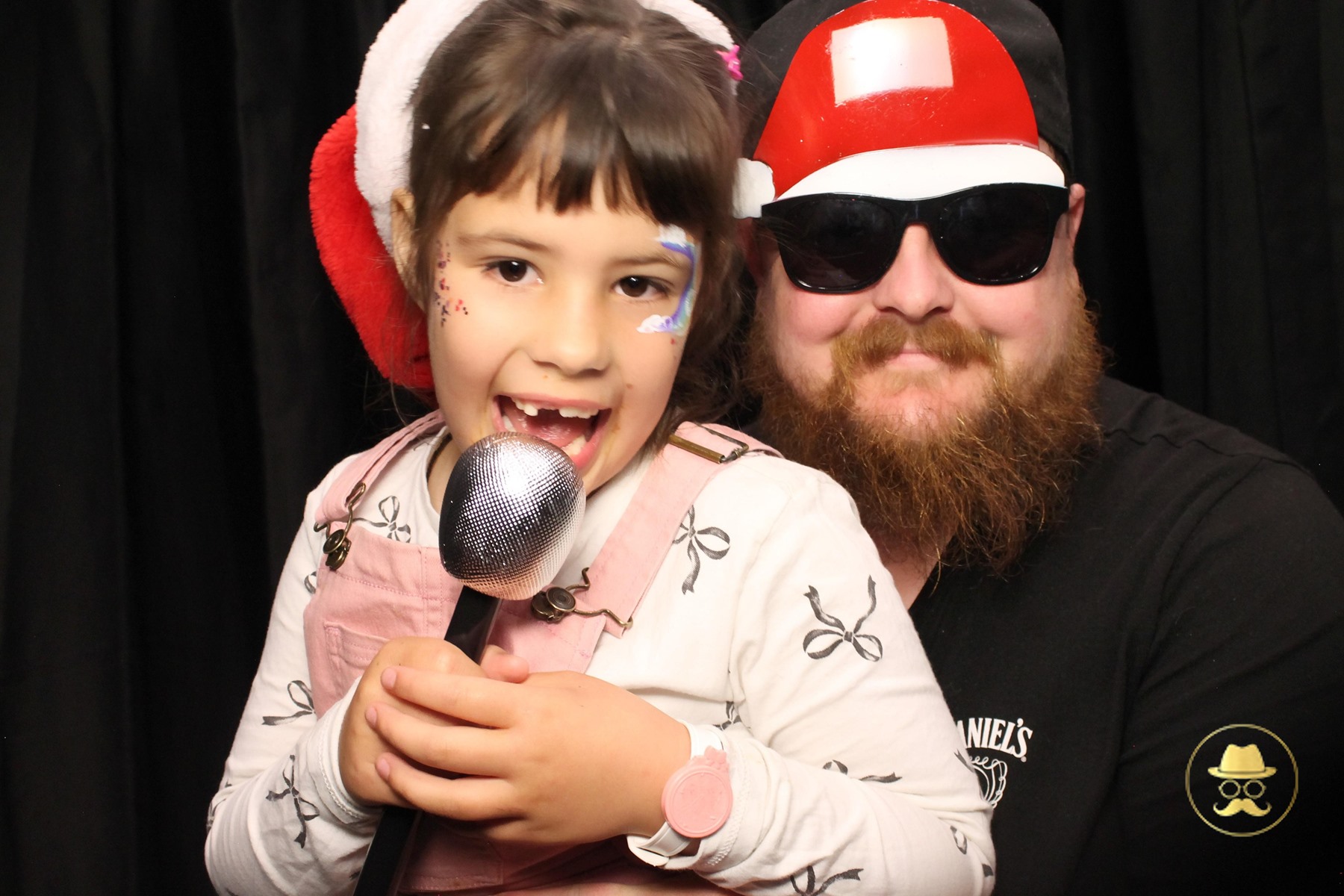 Special Children's Christmas Party | View more photos from the event at chchgallery.classicphotobooths.co.nz/u/chchcpbgallery/Special-Childrens-Christmas-Party-3