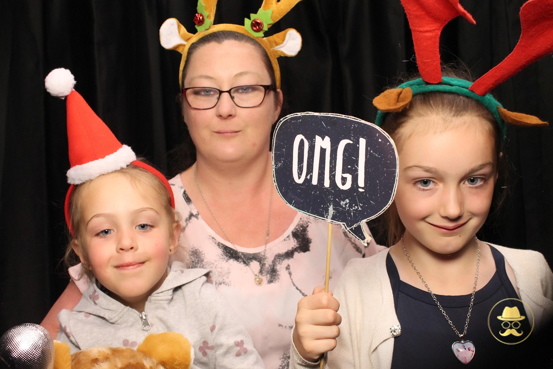 Special Children's Christmas Party | View more photos from the event at chchgallery.classicphotobooths.co.nz/u/chchcpbgallery/Special-Childrens-Christmas-Party-3