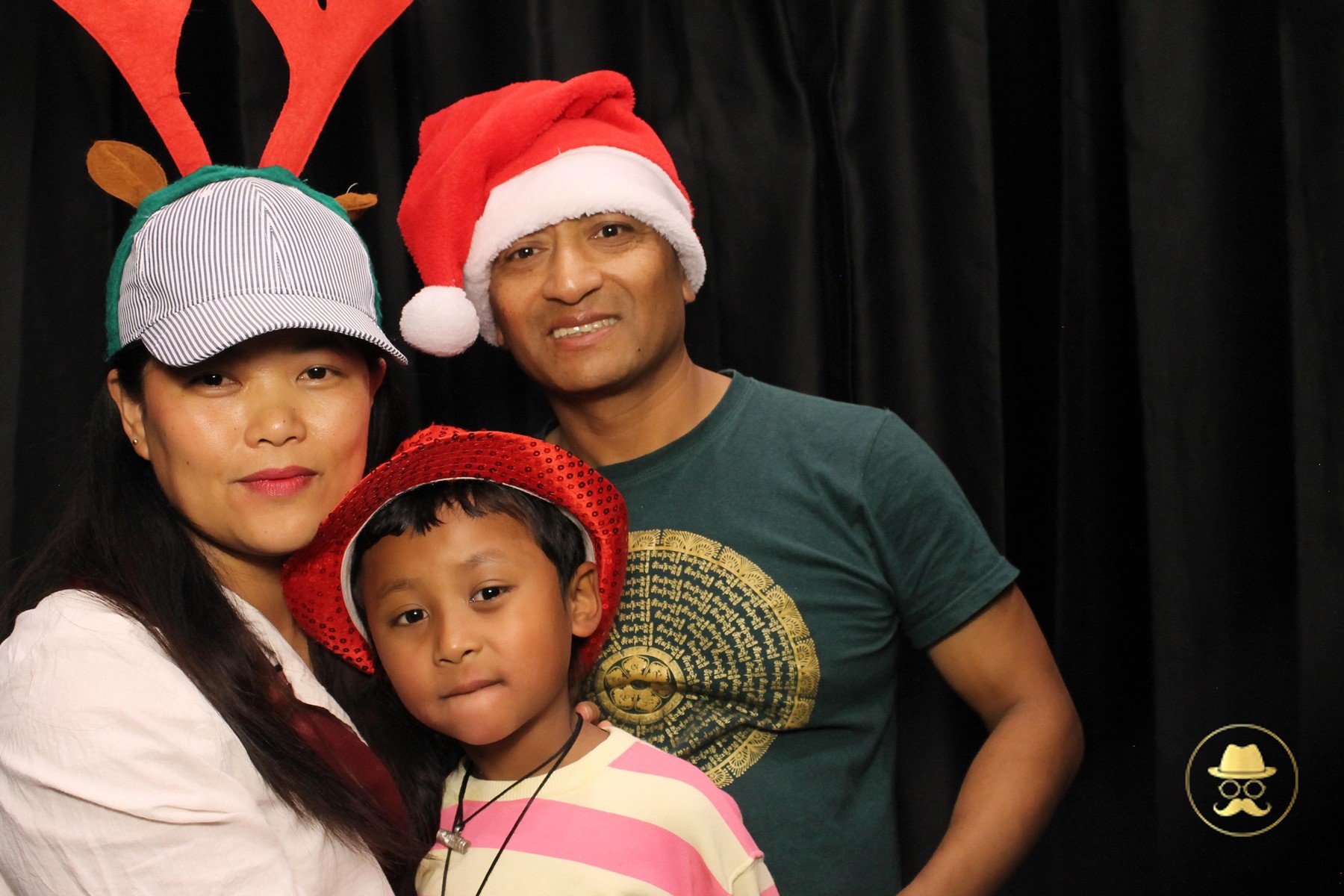 Special Children's Christmas Party | View more photos from the event at chchgallery.classicphotobooths.co.nz/u/chchcpbgallery/Special-Childrens-Christmas-Party-3