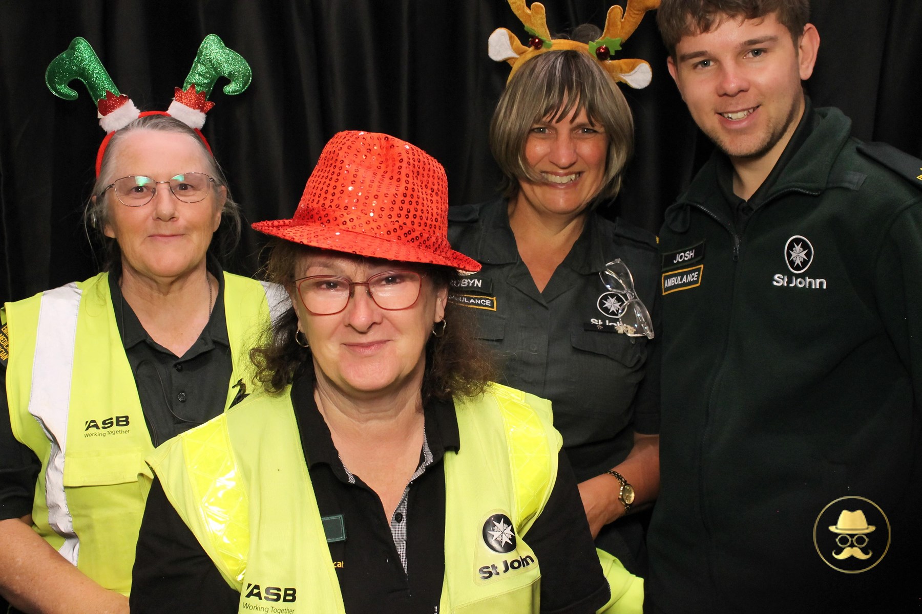 Special Children's Christmas Party | View more photos from the event at chchgallery.classicphotobooths.co.nz/u/chchcpbgallery/Special-Childrens-Christmas-Party-3