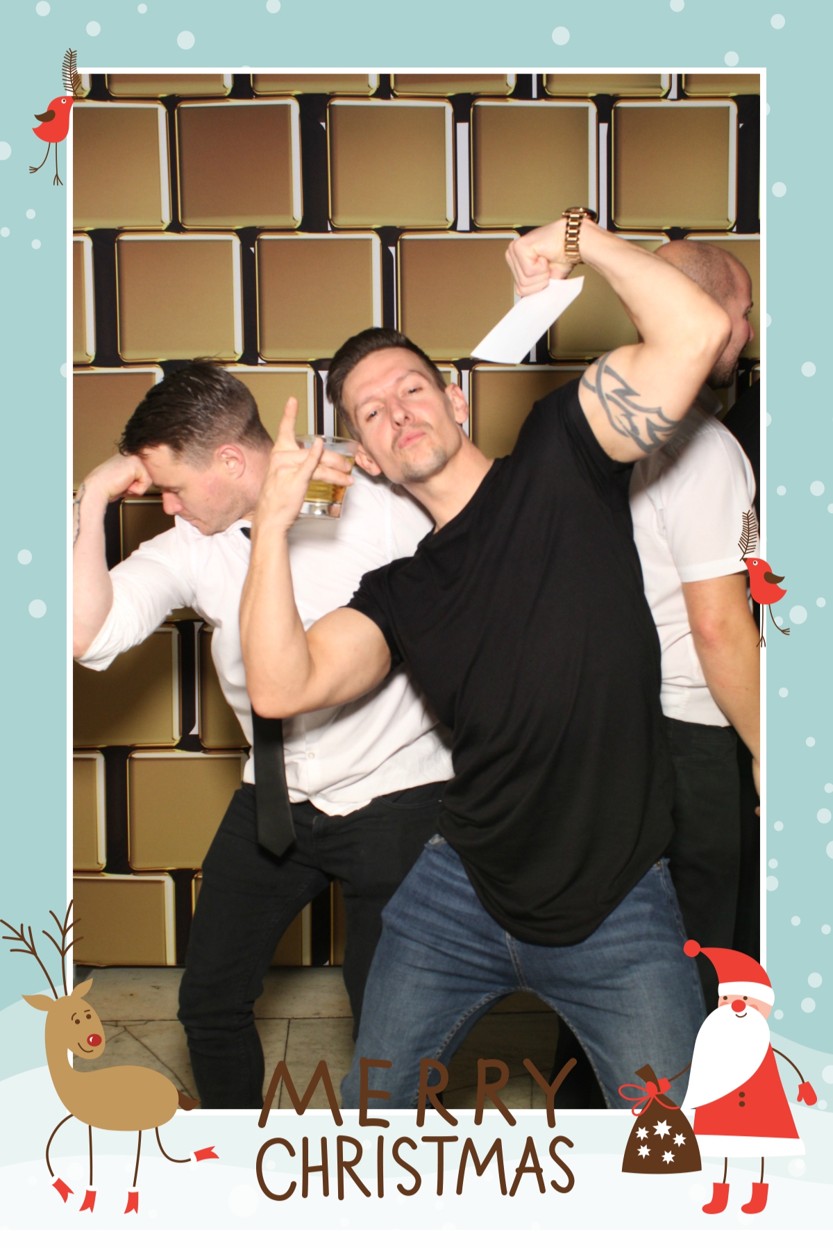 Alverton Christmas Party | View more photos from the event at gallery.cornwallentertainment.co.uk/u/craigcornwallentertainmentcouk/Alverton-Christmas-Party