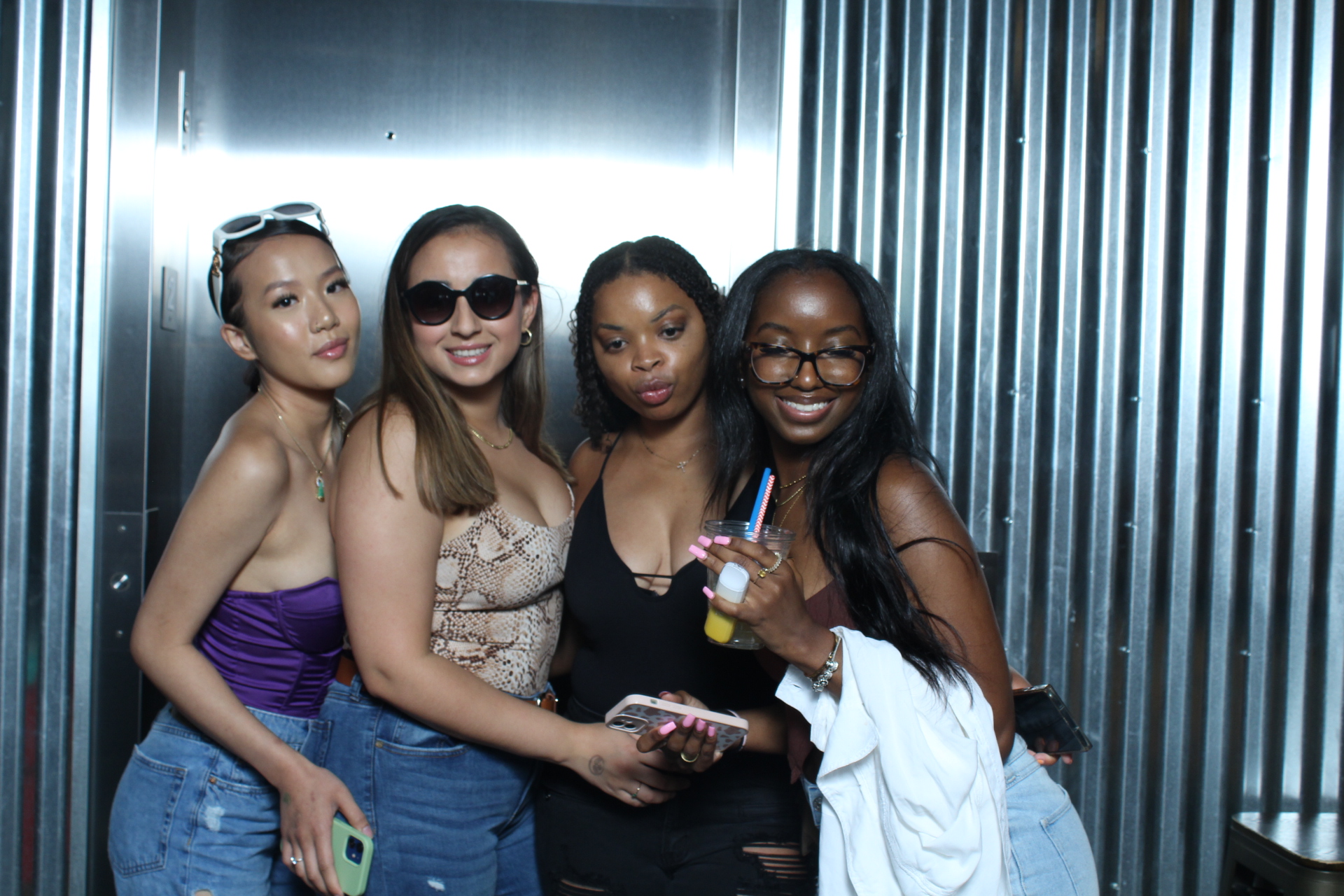 Sunday Funday - June 12th, 2022 | View more photos from the event at gallery.magicmirrorrentalservices.com/u/magicmirror/Sunday-Funday-June-12th-2022